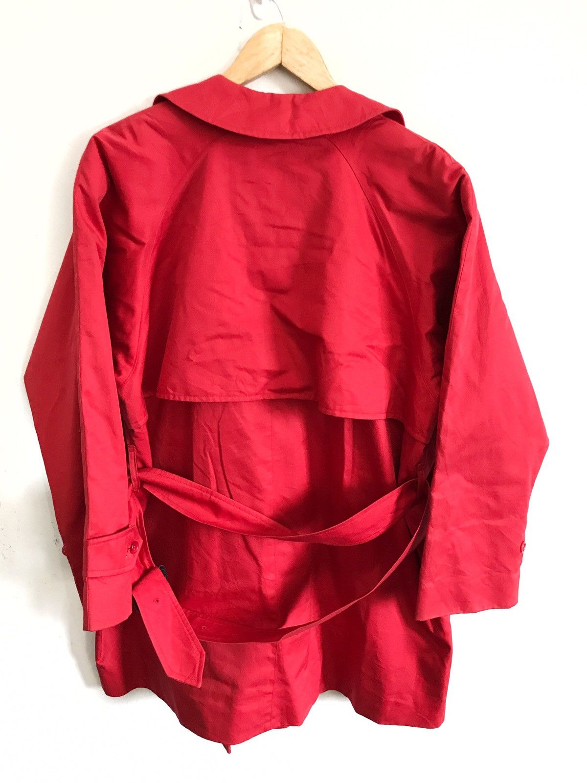 Burberry Made In England Vintage Burberry's Red Trench Coat Jacket Size US M / EU 48-50 / 2 - 6 Thumbnail