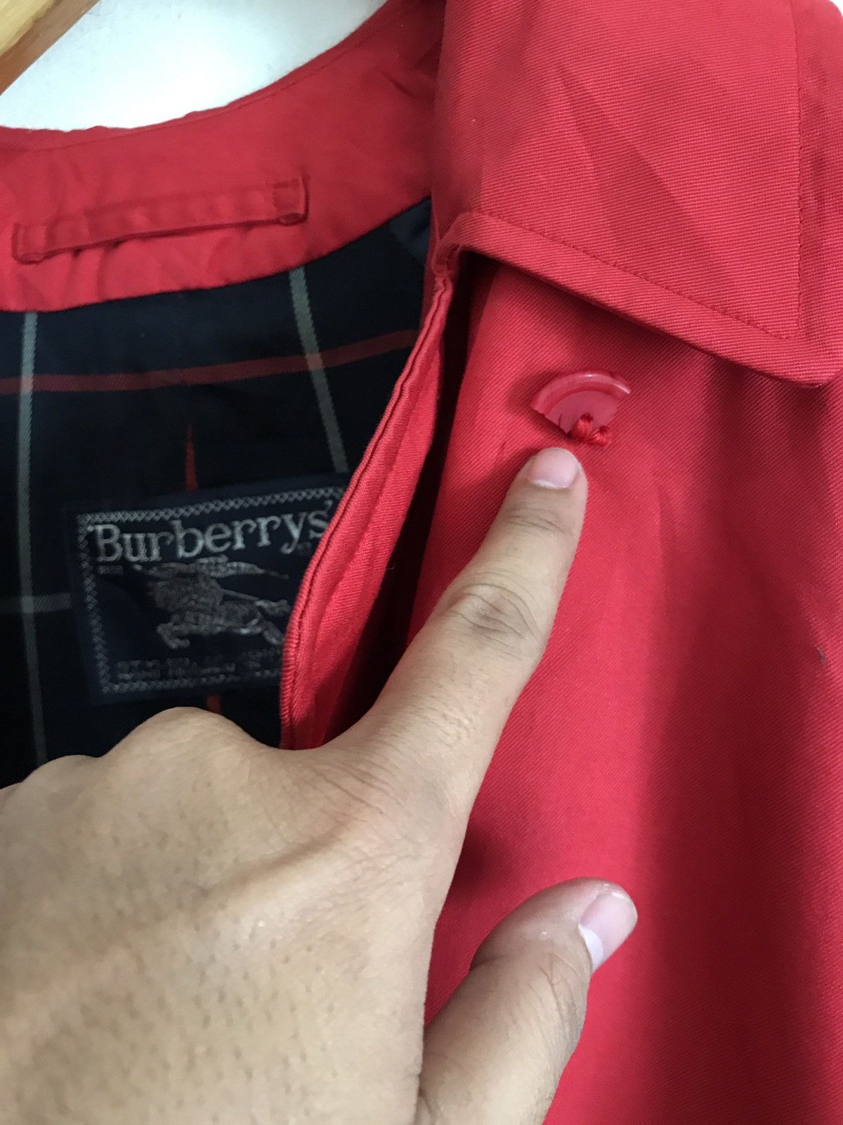 Burberry Made In England Vintage Burberry's Red Trench Coat Jacket Size US M / EU 48-50 / 2 - 9 Thumbnail
