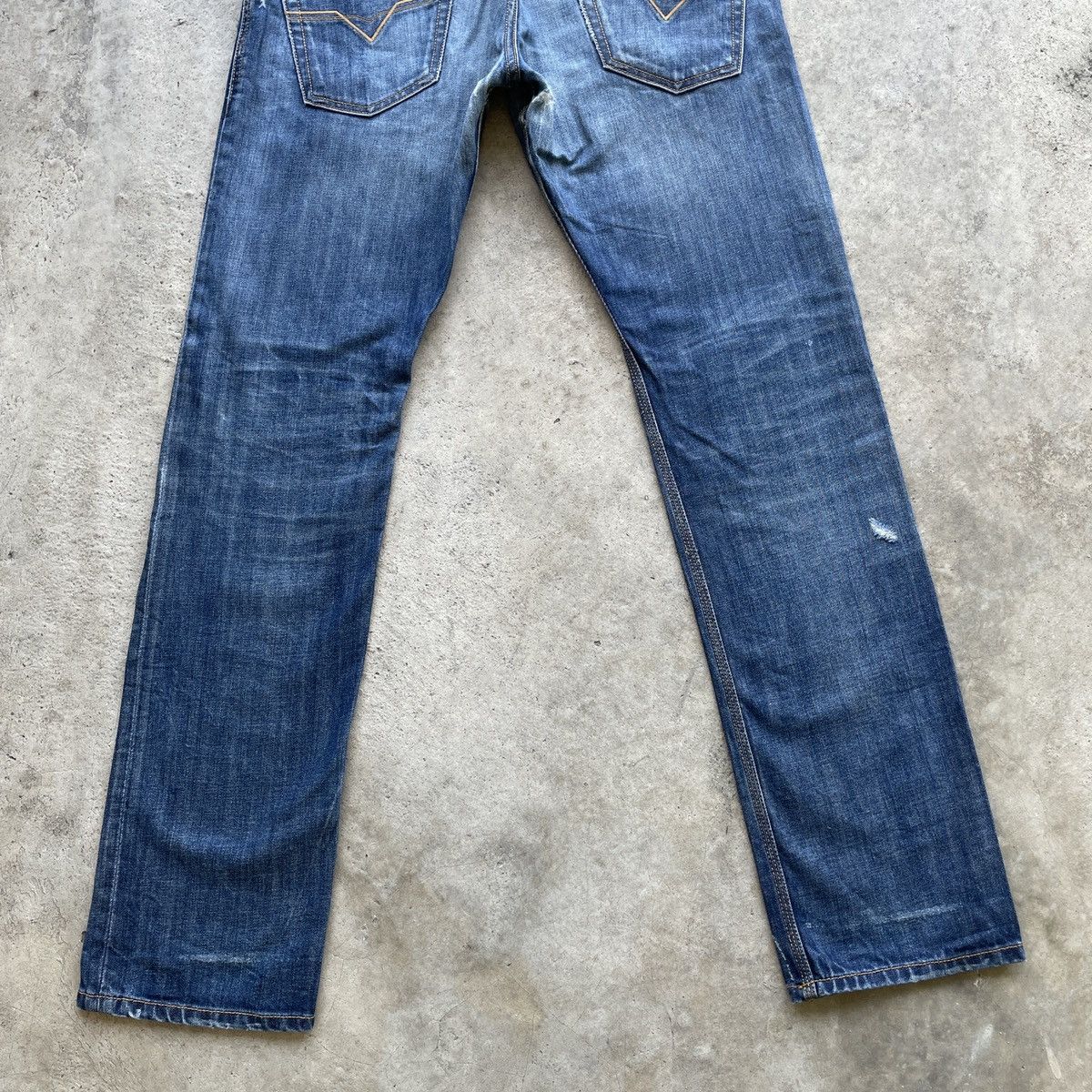 Diesel Vintage Diesel Industry Distressed Denim Jeans Pants Size US 34 / EU 50 - 13 Thumbnail
