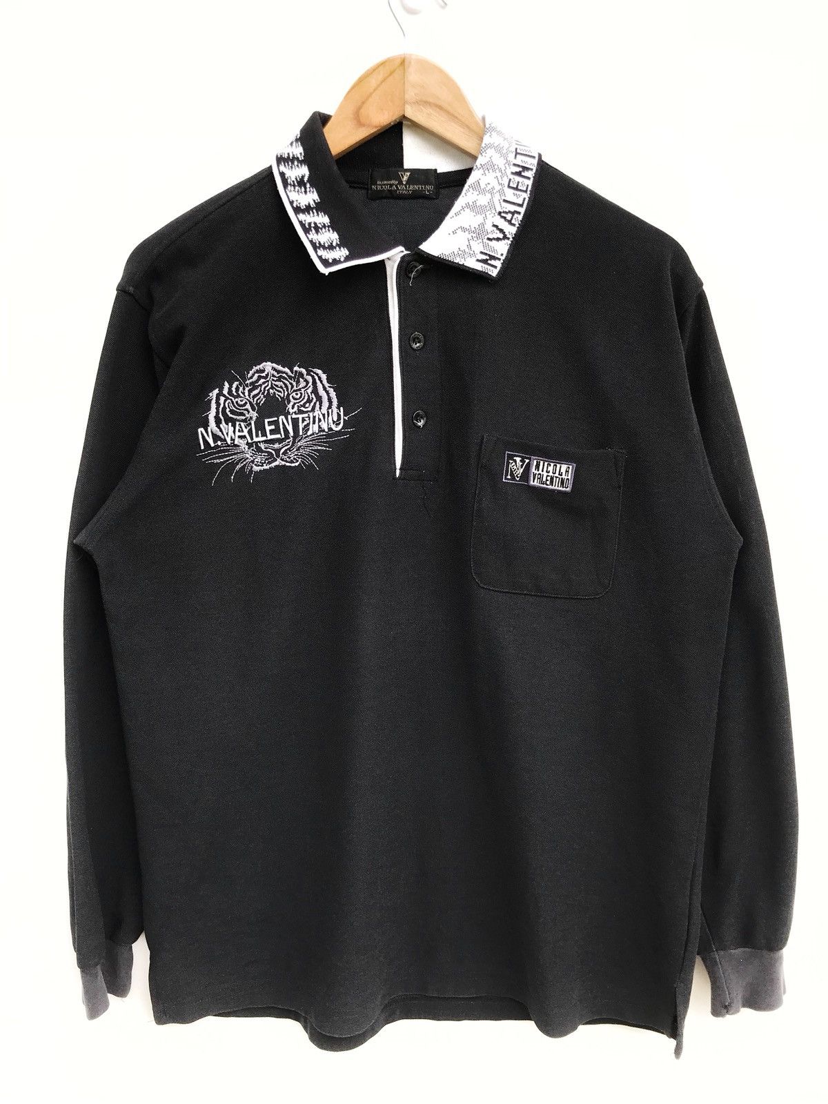 Valentino Nicola Valentino Italy Tiger Embroidered Button Down Shirts Size US L / EU 52-54 / 3 - 1 Thumbnail
