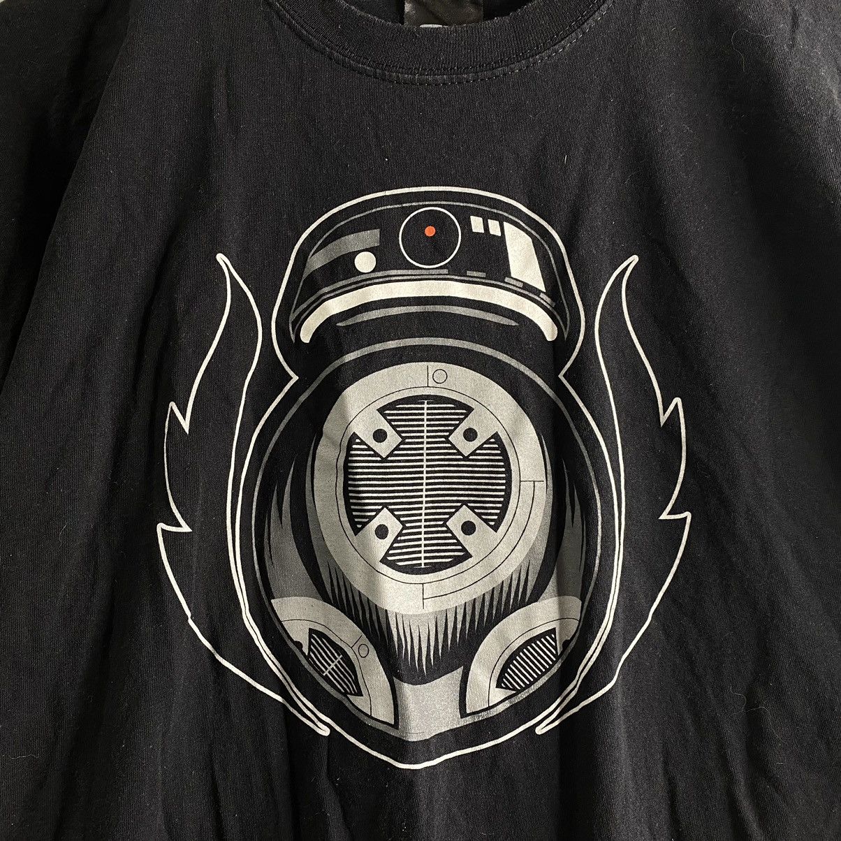 Star Wars STAR WARS R2D2 BLACK T SHIRT Size US XL / EU 56 / 4 - 2 Thumbnail