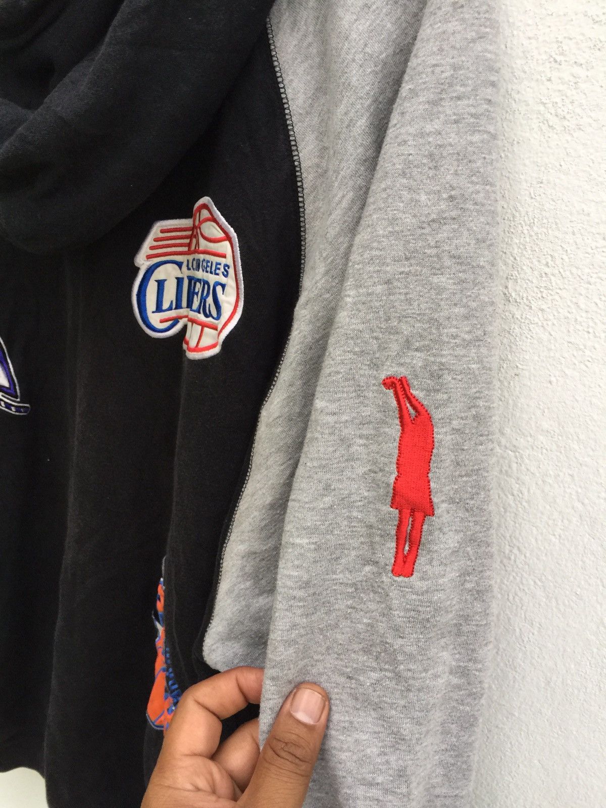 Sports Specialties NBA Team Embroidery Hoodie Jacket LA Lakers 76ers Size US XXL / EU 58 / 5 - 6 Thumbnail