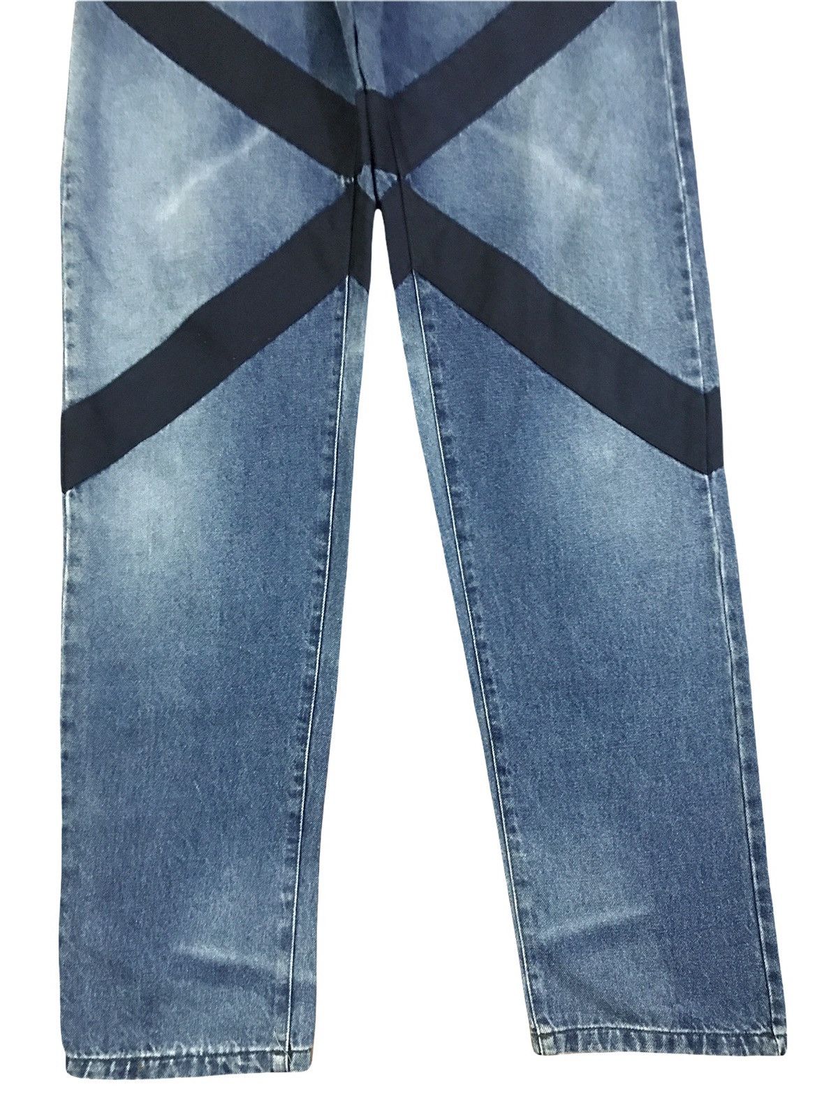 Neighborhood Neighborhood SS2002 Distressed Jeans Size US 29 - 5 Thumbnail