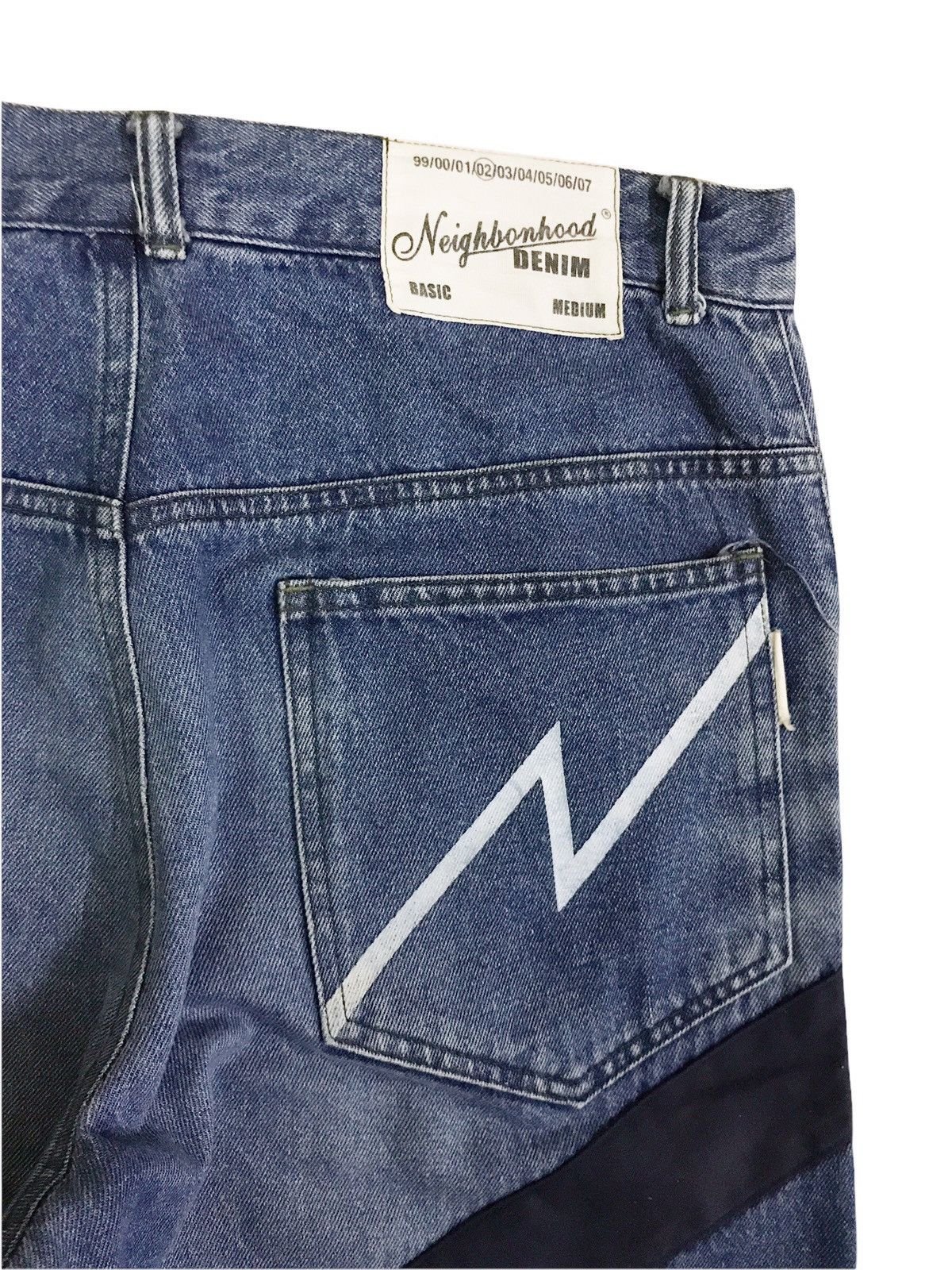 Neighborhood Neighborhood SS2002 Distressed Jeans Size US 29 - 6 Thumbnail