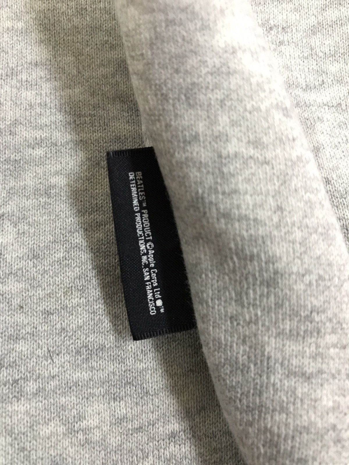 Apple × Band Tees × Vintage Vintage The Beatles Offical Merchandise Apple Corps Sweater Size US M / EU 48-50 / 2 - 8 Thumbnail