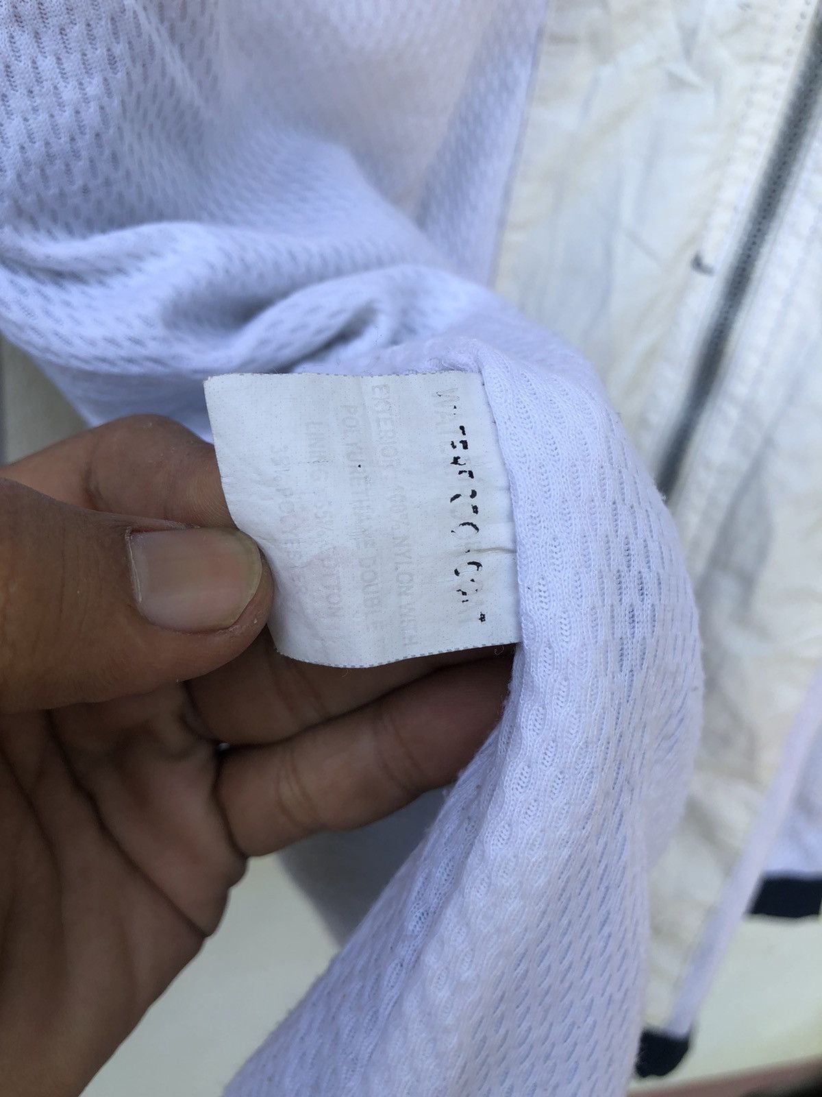 Tommy Hilfiger 📣Tommy Hilfiger Spell Out Big Logo Size US M / EU 48-50 / 2 - 9 Thumbnail