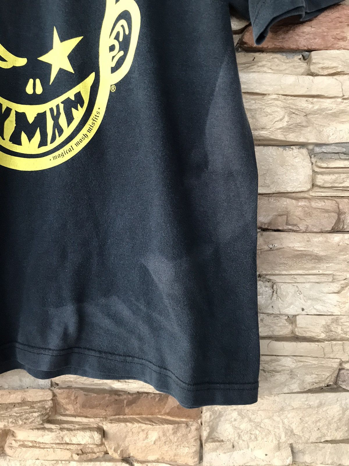 Japanese Brand Vintage Distressed Munchies Magical Mosh Misfits Tee Size US M / EU 48-50 / 2 - 4 Thumbnail