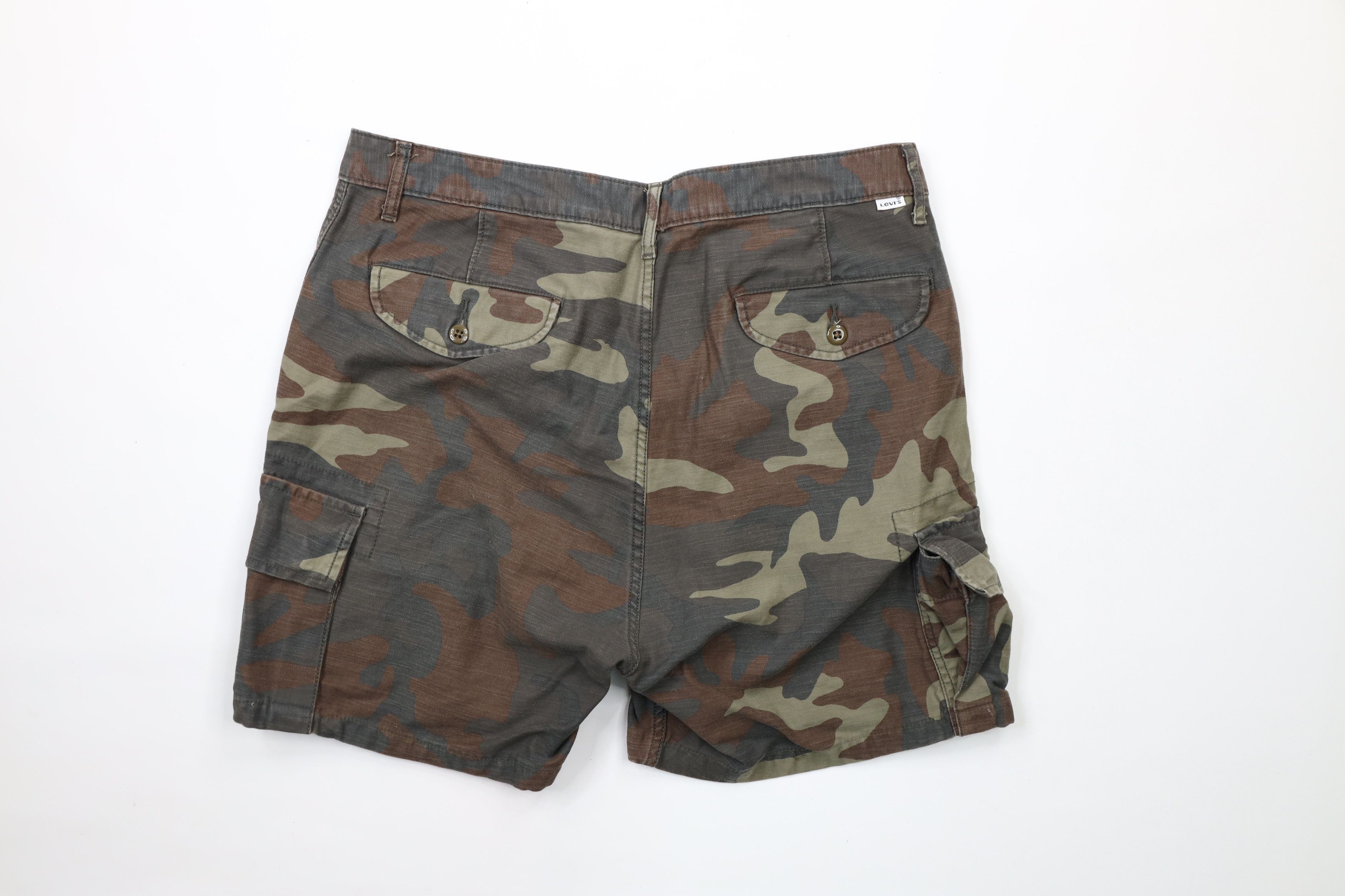 Levi's × Vintage Vintage Levis Custom Hemmed Knee Camouflage Cargo Shorts Size US 34 / EU 50 - 9 Thumbnail