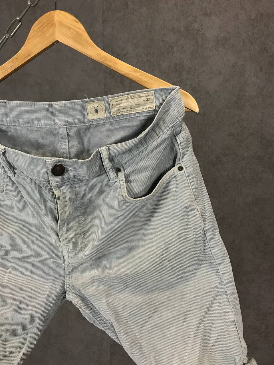 Allsaints Allsaints vintage velvet shorts Size US 32 / EU 48 - 2 Thumbnail