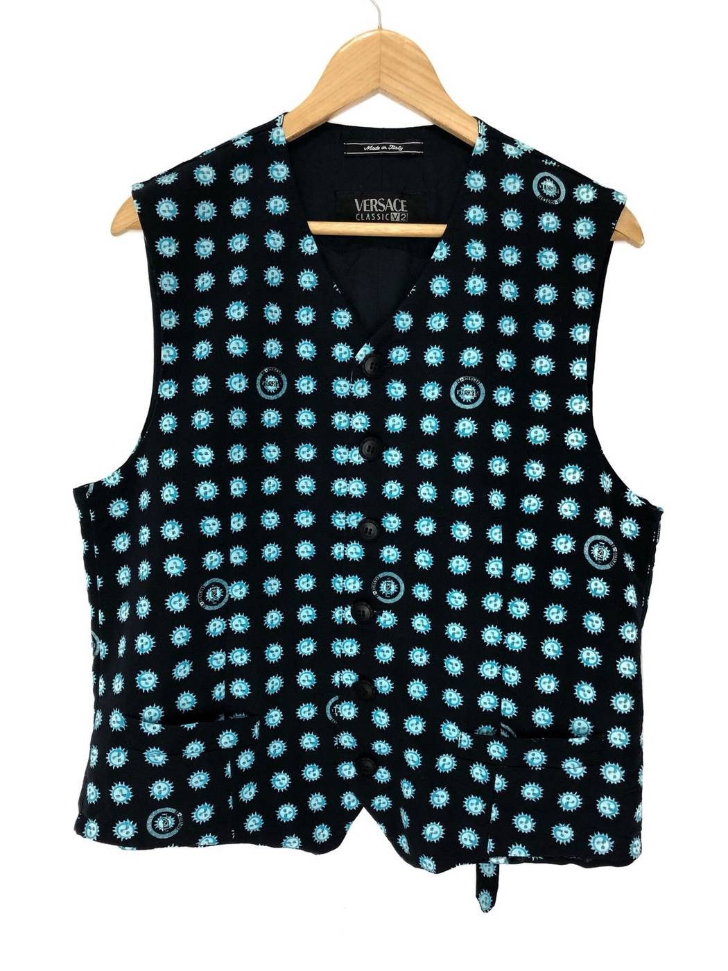 Versace Jeans Couture × Versus × Versus Versace ☃️ Iconic Versace V2 Medusa Logo All Over Print Tank Top Size US S / EU 44-46 / 1 - 1 Thumbnail
