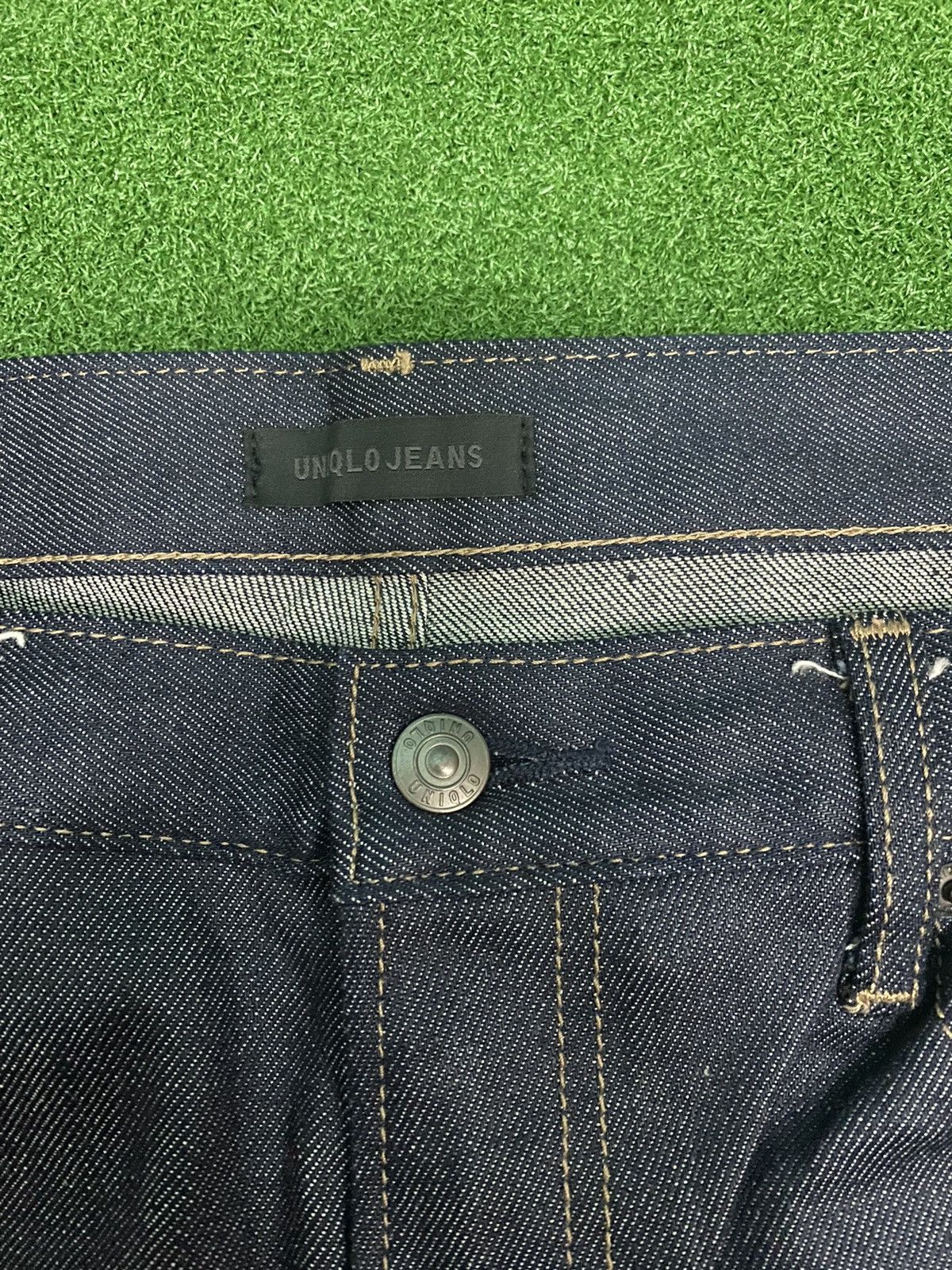Uniqlo UNIQLO SELVAGE DENIM SIZE 36 Size US 36 / EU 52 - 5 Thumbnail