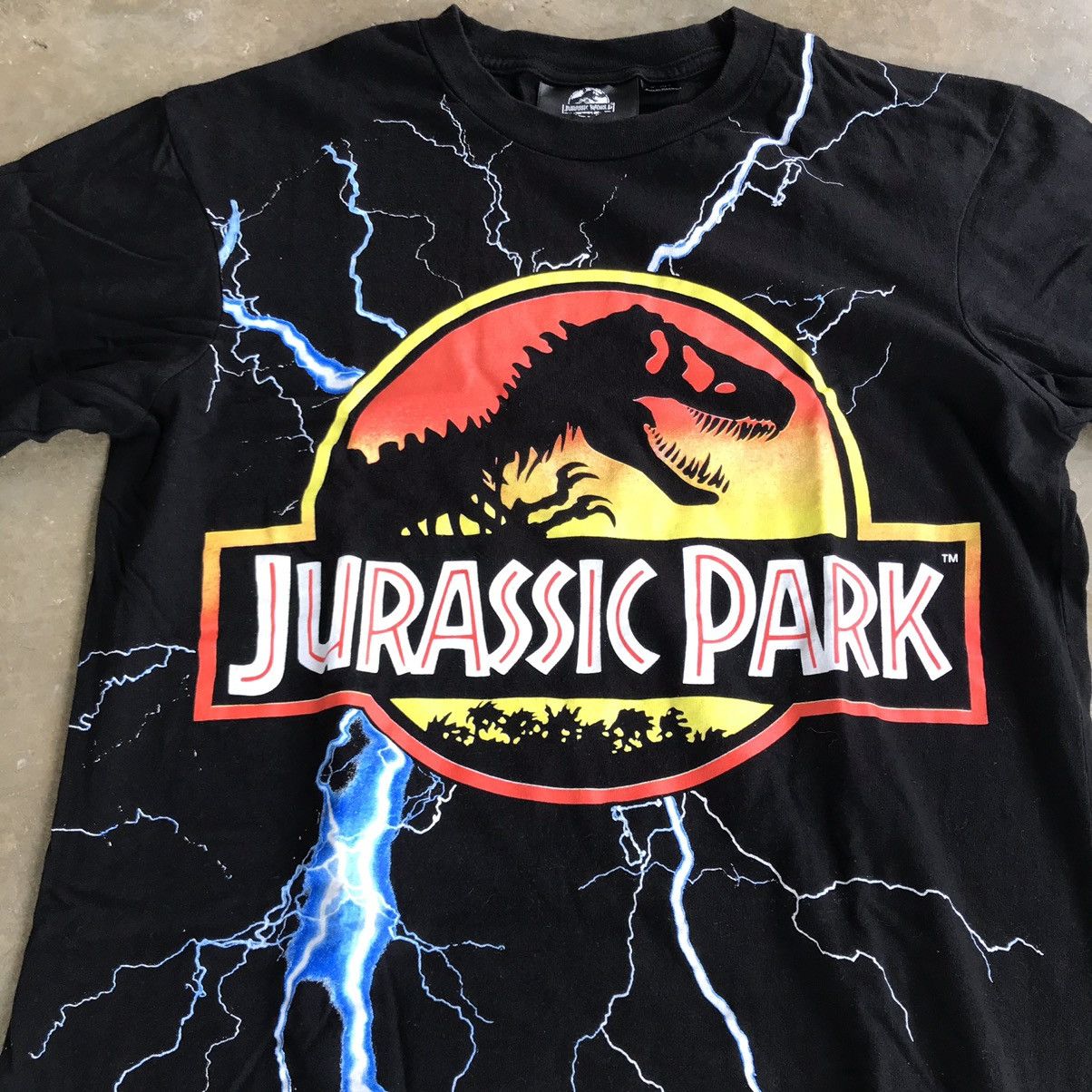 Vintage Jurassic Park Thunder Tee Size US M / EU 48-50 / 2 - 2 Thumbnail