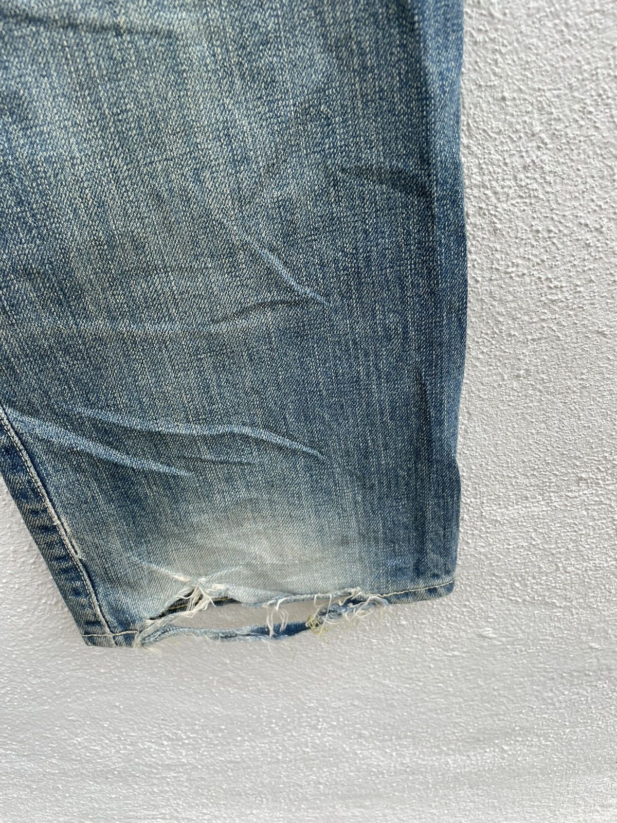 Japanese Brand × Spellbound SPELLBOUND Made in Japan Faded Rips Distressed Denim Jeans Size US 32 / EU 48 - 16 Thumbnail