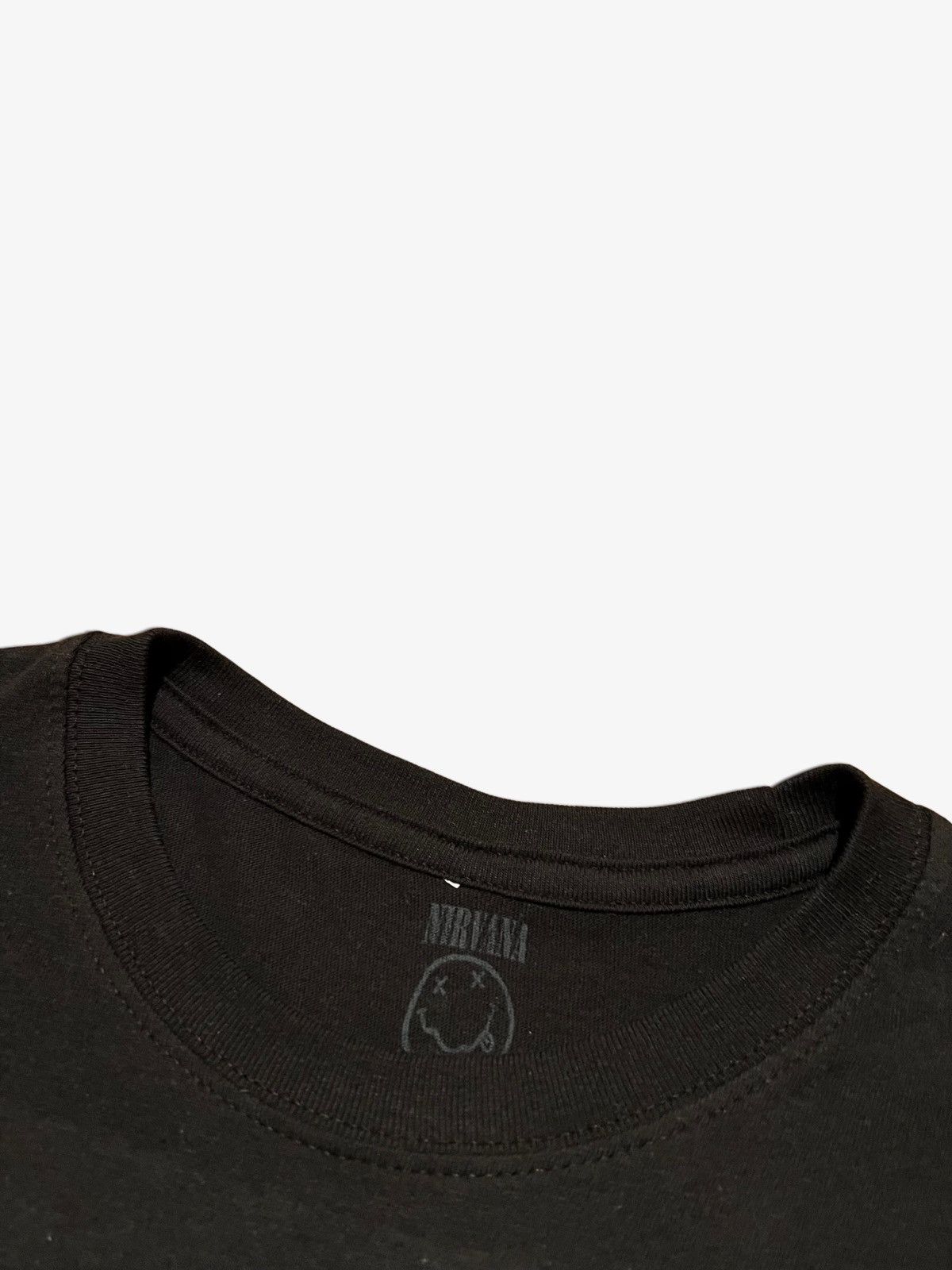Nirvana Vintage Nirvana T-Shirt Size US M / EU 48-50 / 2 - 2 Thumbnail