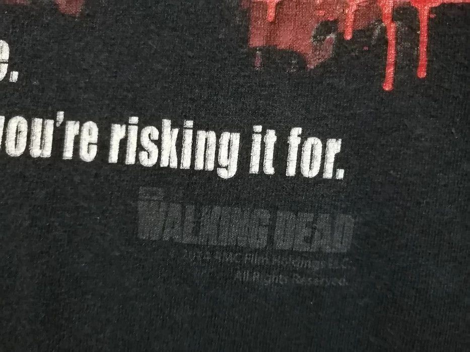 Vintage MOVIE TEE THE WALKING DEAD VERY RARE Size US L / EU 52-54 / 3 - 3 Thumbnail