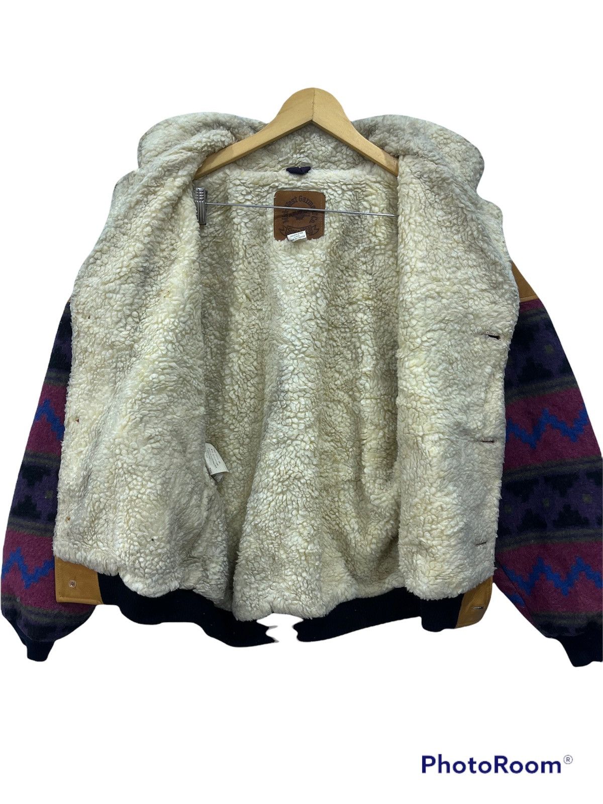 Canada West B9. VINTAGE MID WEST GARMENT CO MULTICOLOUR HYPEBEAST JACKET Size US L / EU 52-54 / 3 - 5 Thumbnail