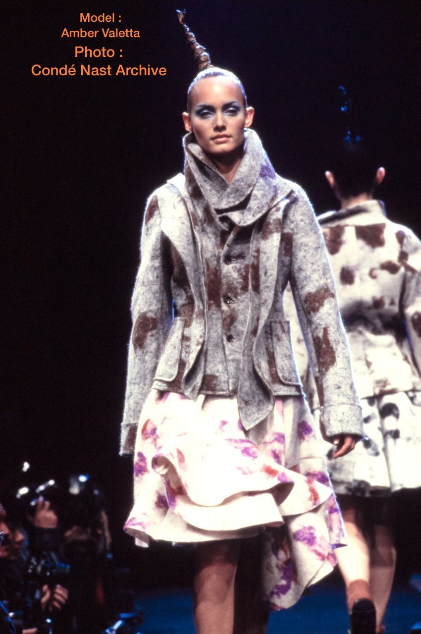 Comme des Garcons HOLYGRAIL🔥CDG FW1995 “SWEETER THAN SWEET” RUNWAY WOOL COAT Size S / US 4 / IT 40 - 1 Thumbnail