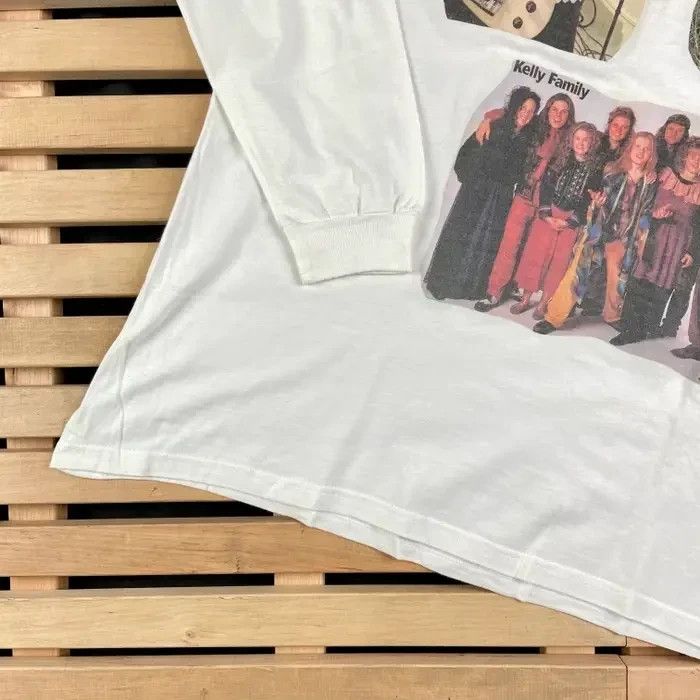 Band Tees × Vintage Mens Sweatshirt Kelly Family VIntage Long Sleeve Size XL Size US XL / EU 56 / 4 - 3 Thumbnail