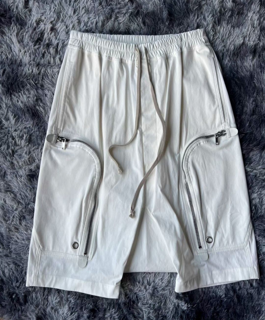 Rick Owens Rick Owens White zip up shorts Size US 32 / EU 48 - 1 Thumbnail
