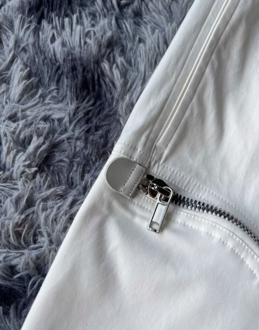 Rick Owens Rick Owens White zip up shorts Size US 32 / EU 48 - 4 Thumbnail