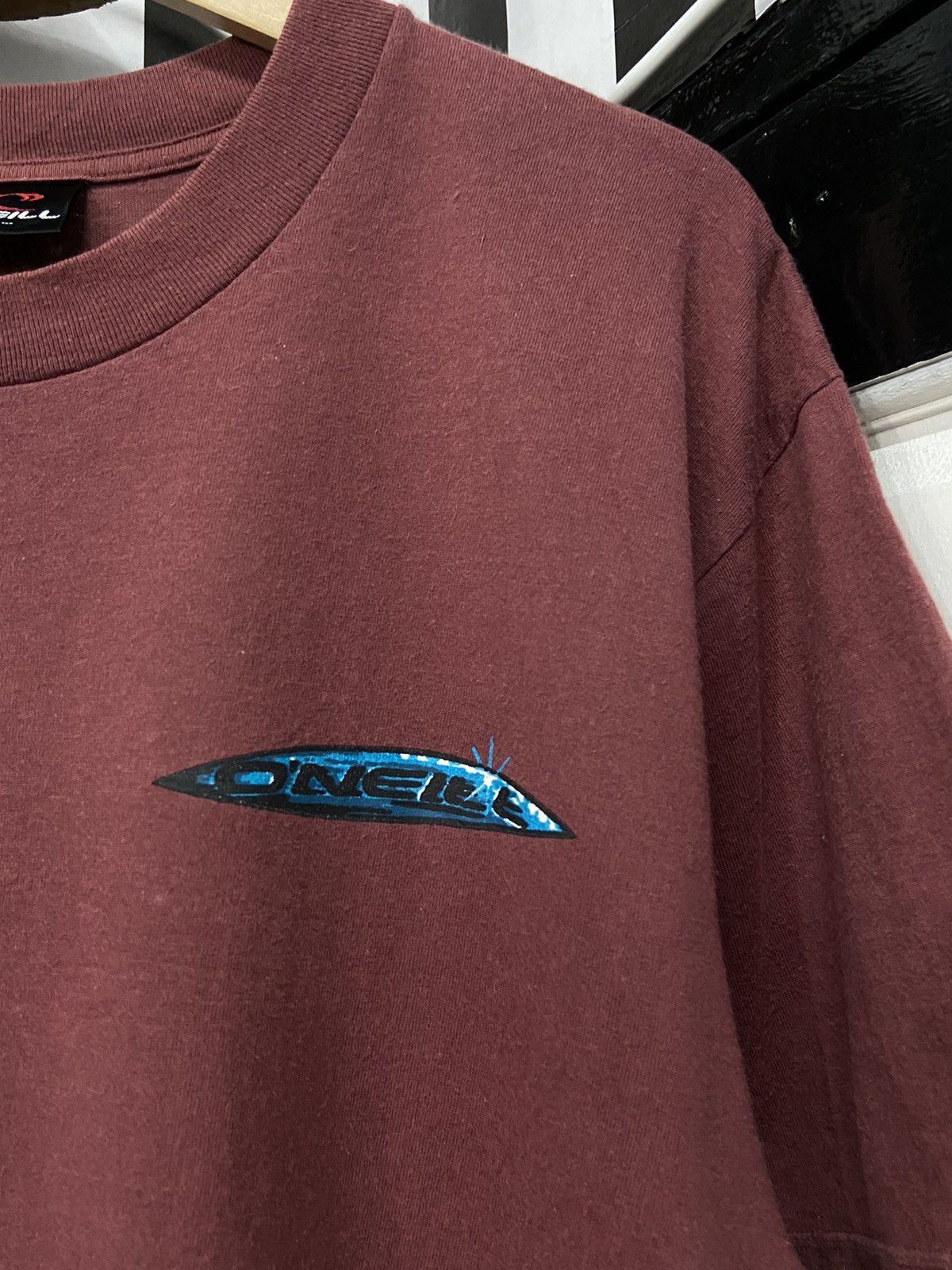 O'Neill Vintage 90’s Oneill Art Back Hint Tshirt Size US L / EU 52-54 / 3 - 5 Thumbnail