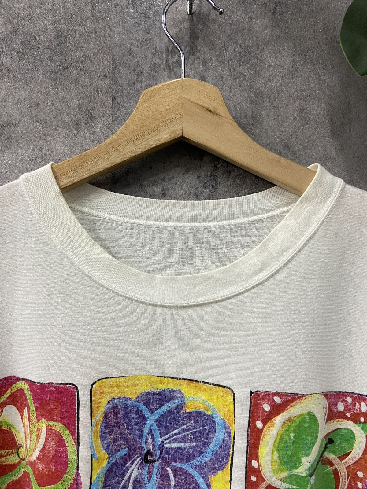 Vintage Vintage 90’s Art Hibiscus Painting Single Stitch Tshirt Size US M / EU 48-50 / 2 - 7 Thumbnail