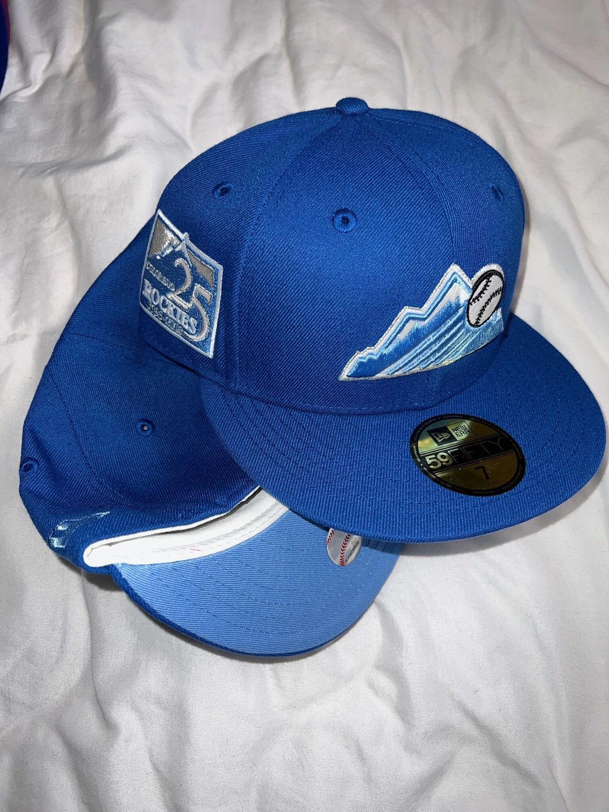 image of New Era Exclusive Colorado Rockies Fitted Blue Rockies Icy Blue Size 7, Men's