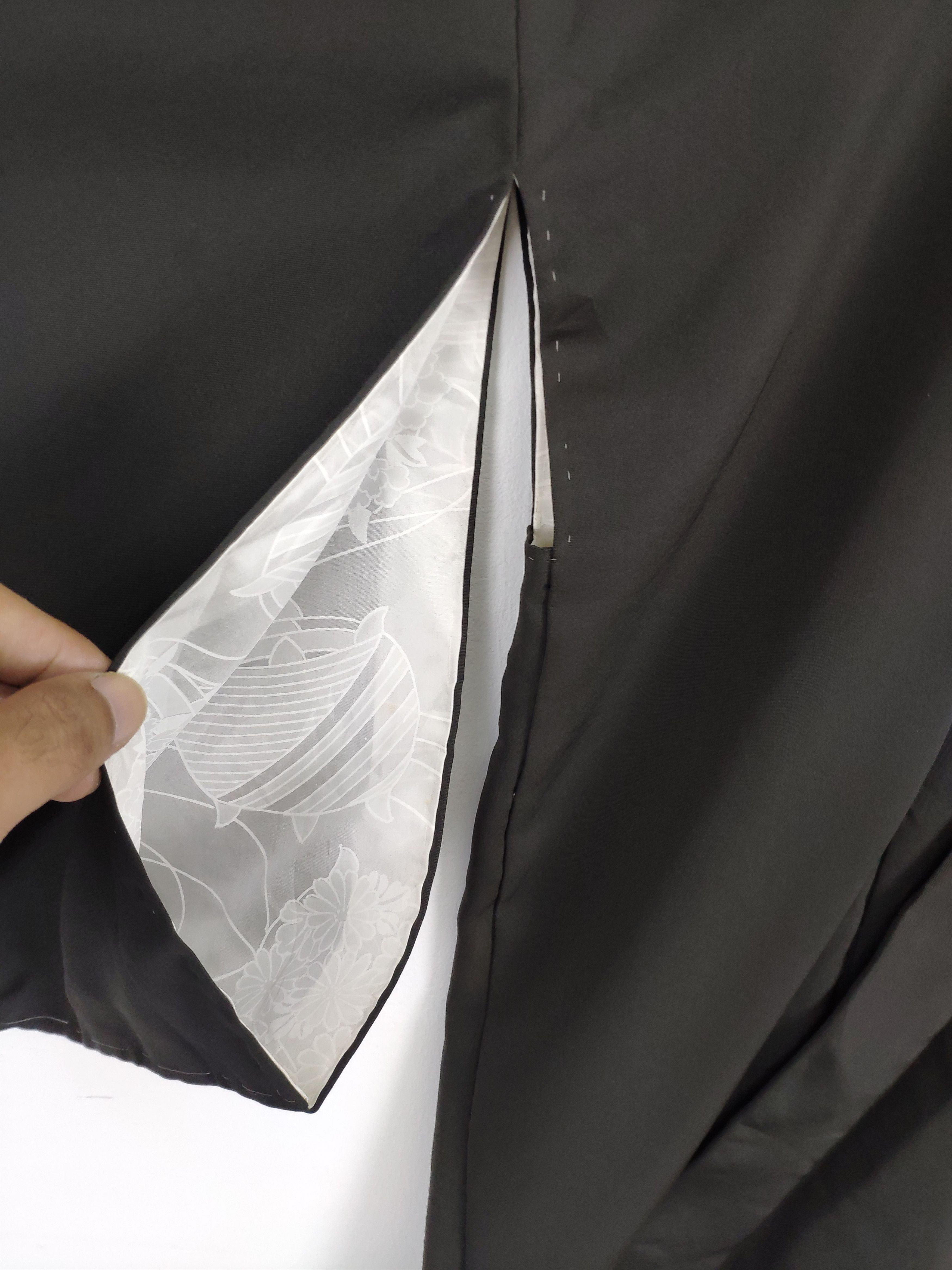 Japanese Brand Offer 💥 Kimono Silk Cardigan Japanese Traditional Size US M / EU 48-50 / 2 - 8 Thumbnail