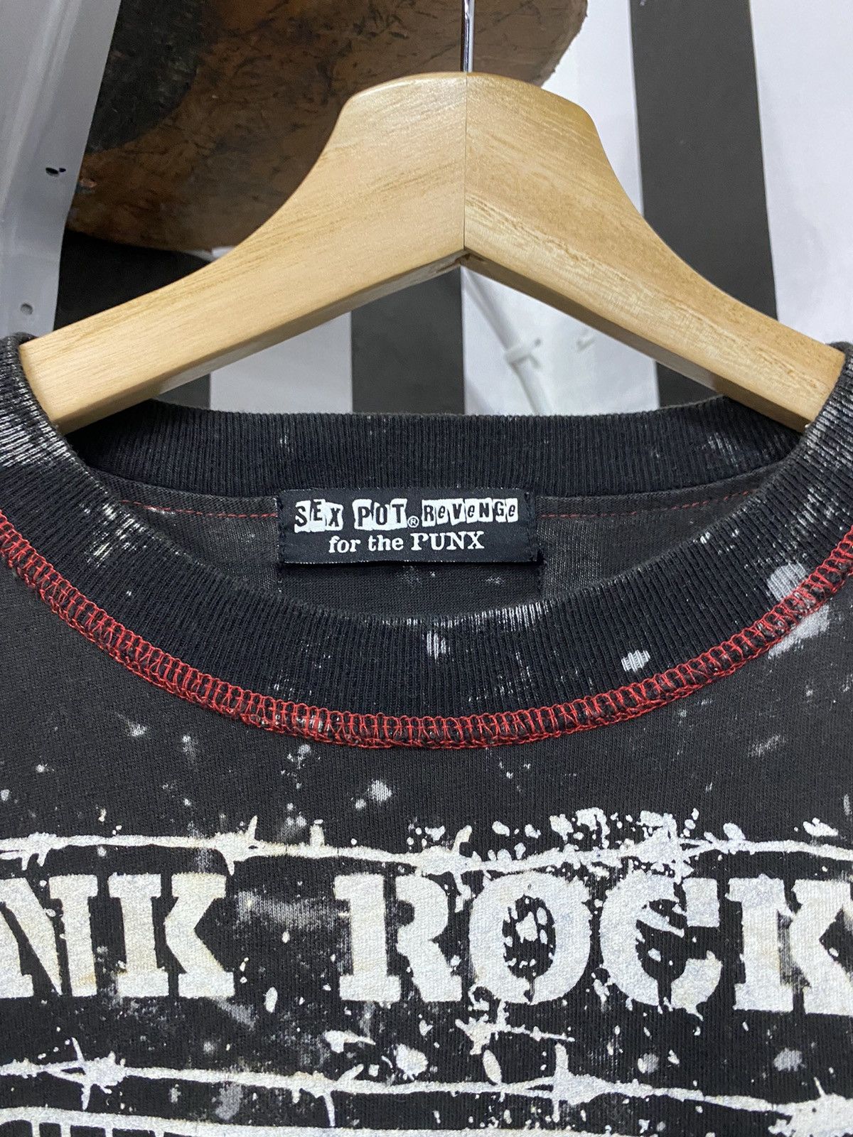 Japanese Brand Vintage Sex Pot Revenge Bondage Boxy Tshirt Size US M / EU 48-50 / 2 - 15 Thumbnail