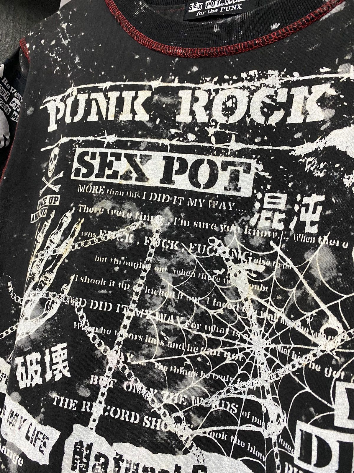 Japanese Brand Vintage Sex Pot Revenge Bondage Boxy Tshirt Size US M / EU 48-50 / 2 - 6 Thumbnail