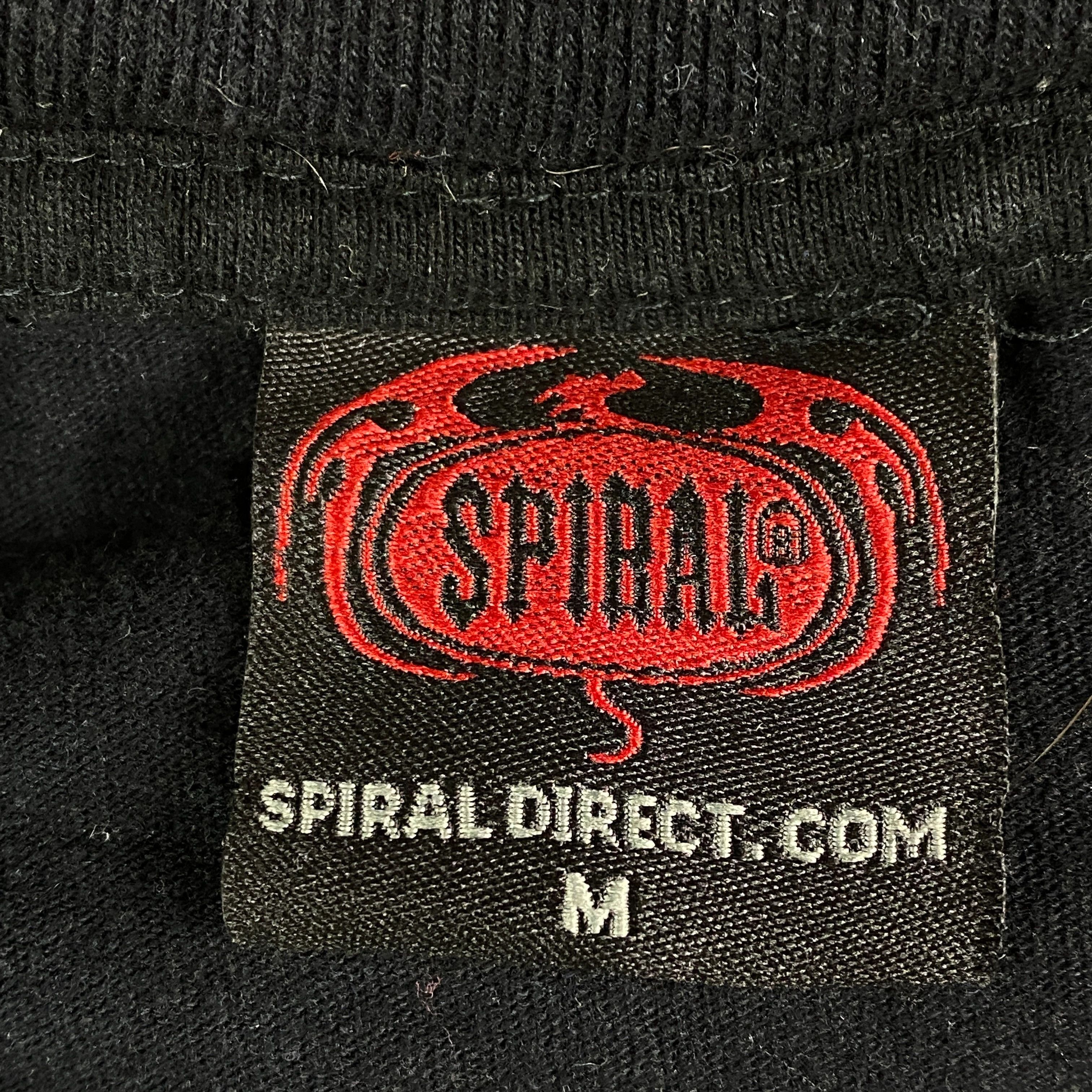 Band Tees × Vintage Mens Vintage Rock Tees Spiral Skull Big Print Size M Size US M / EU 48-50 / 2 - 4 Thumbnail