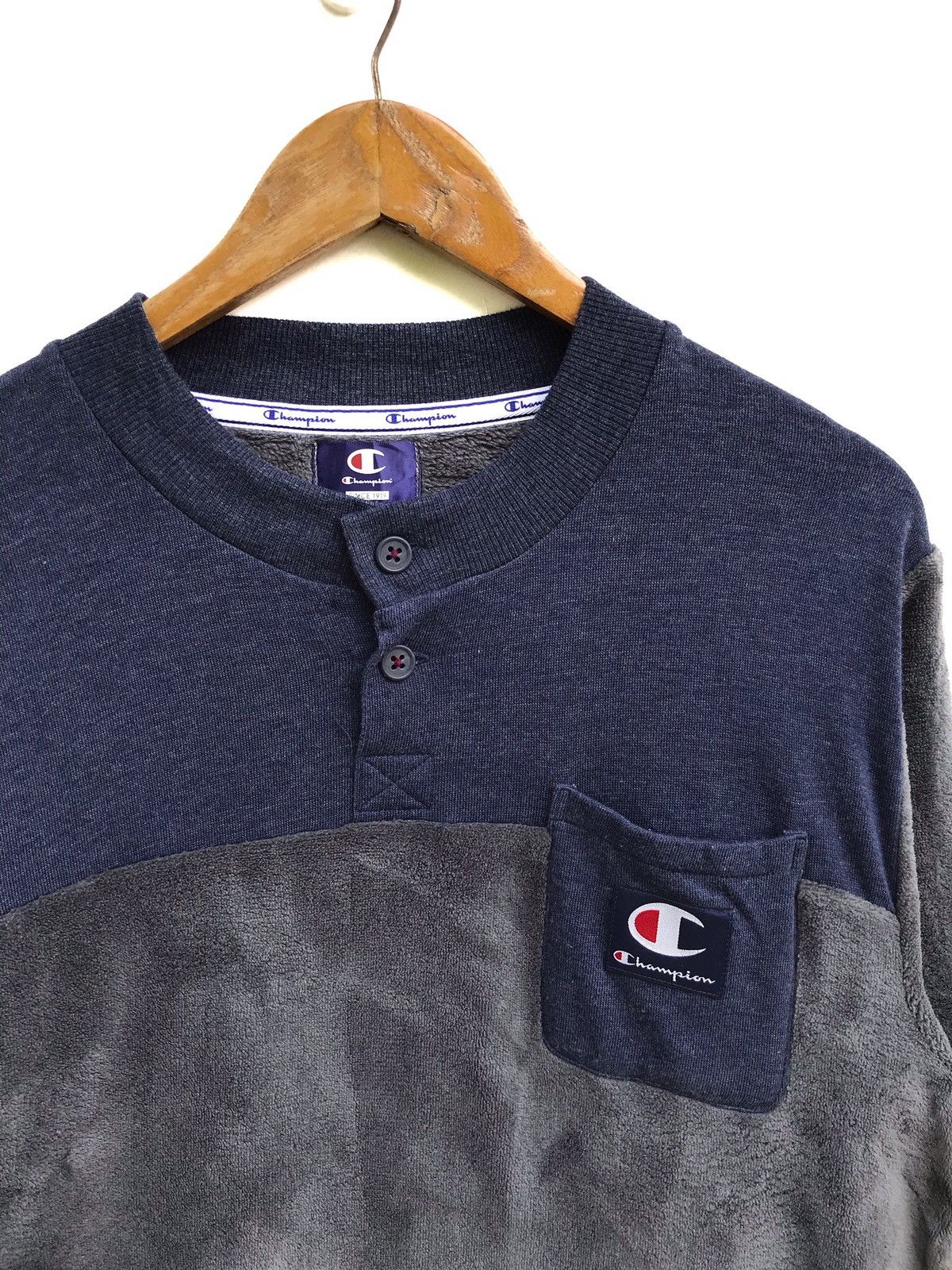 Champion Vintage Champion Fleece Sweatshirt Size US S / EU 44-46 / 1 - 5 Thumbnail