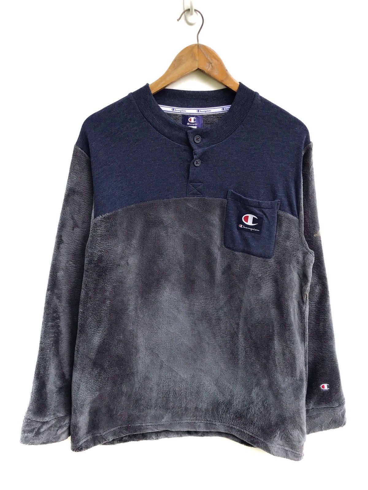 Champion Vintage Champion Fleece Sweatshirt Size US S / EU 44-46 / 1 - 1 Thumbnail