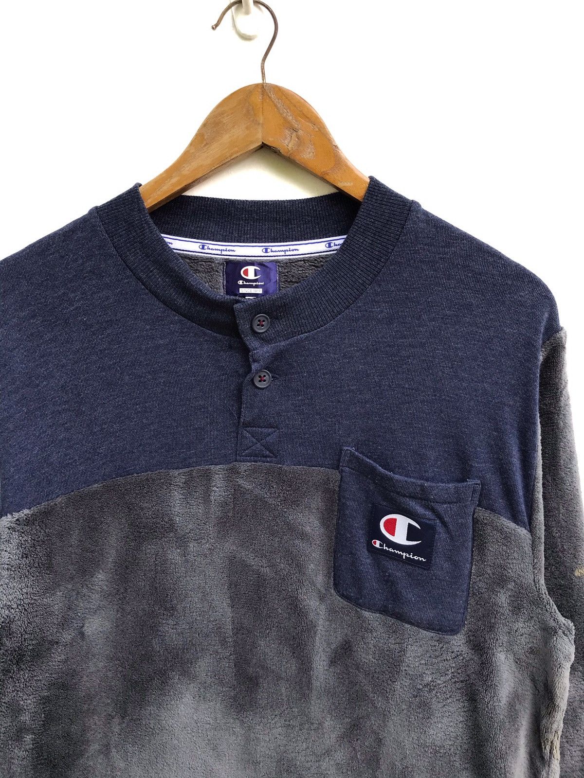 Champion Vintage Champion Fleece Sweatshirt Size US S / EU 44-46 / 1 - 3 Thumbnail