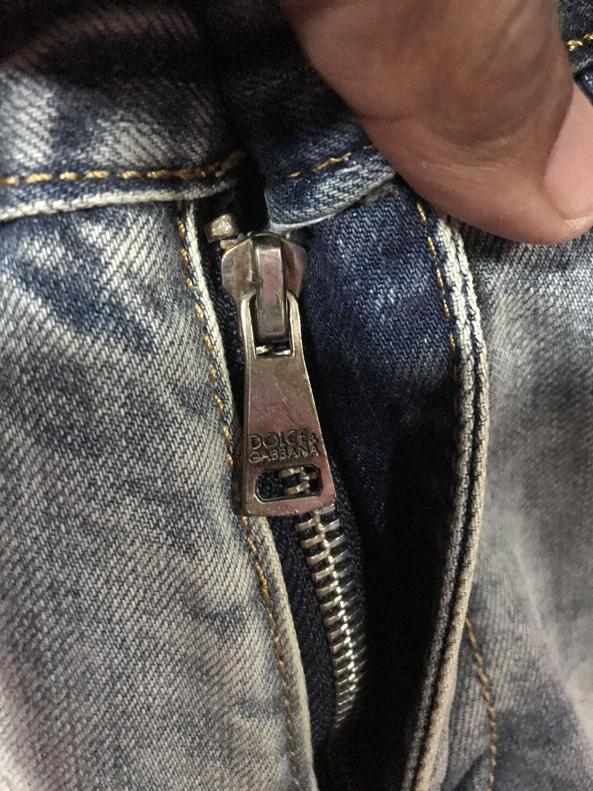 Dolce & Gabbana 🔥RARE🔥DOLCE&GABBANA LIGHT BLUE SIZE 31 JEANS ITALY Size US 31 - 8 Thumbnail