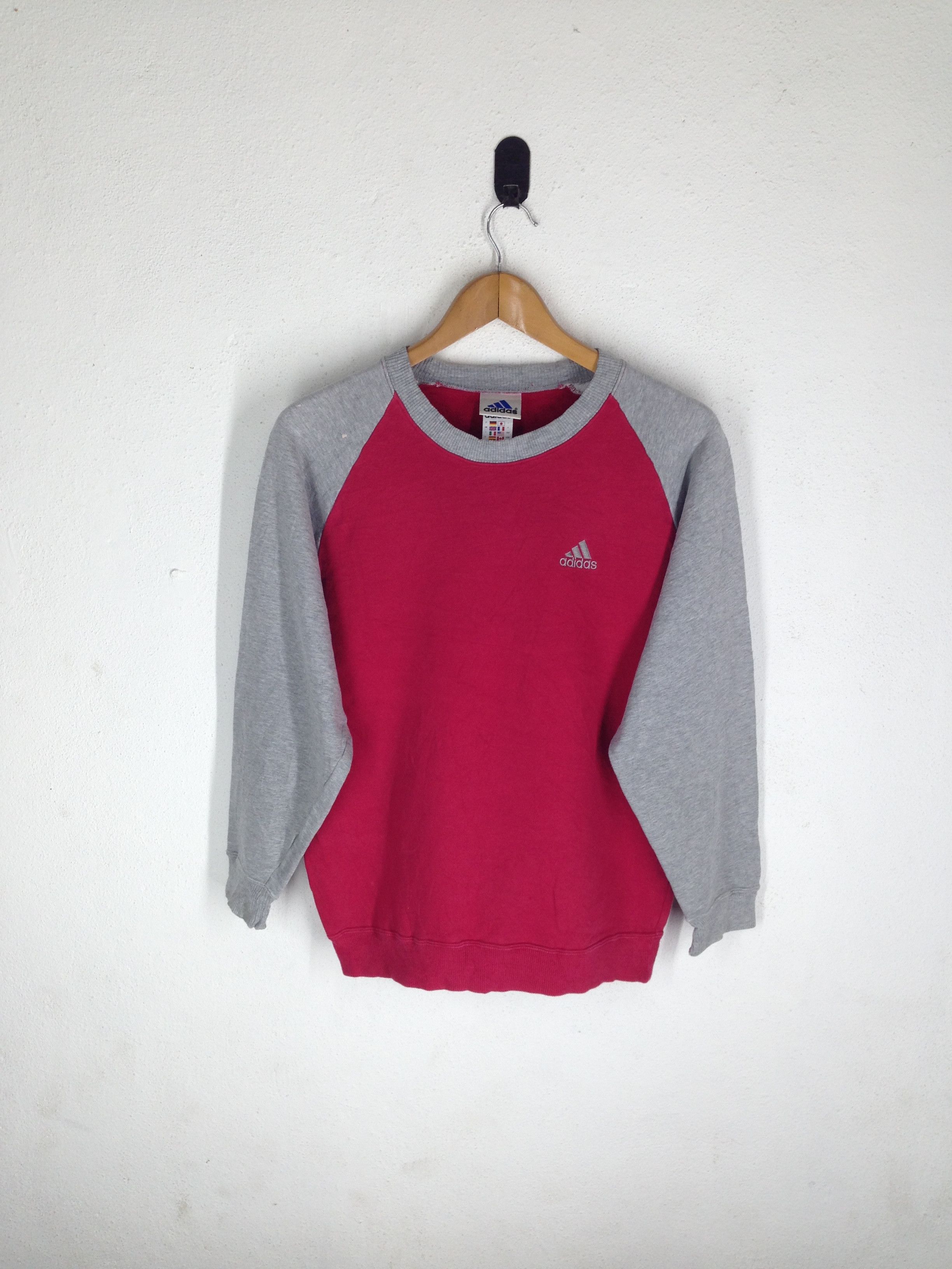Adidas Adidas Sweatshirt Adidas Jumper Skateboard Streetwear Size US S / EU 44-46 / 1 - 1 Thumbnail