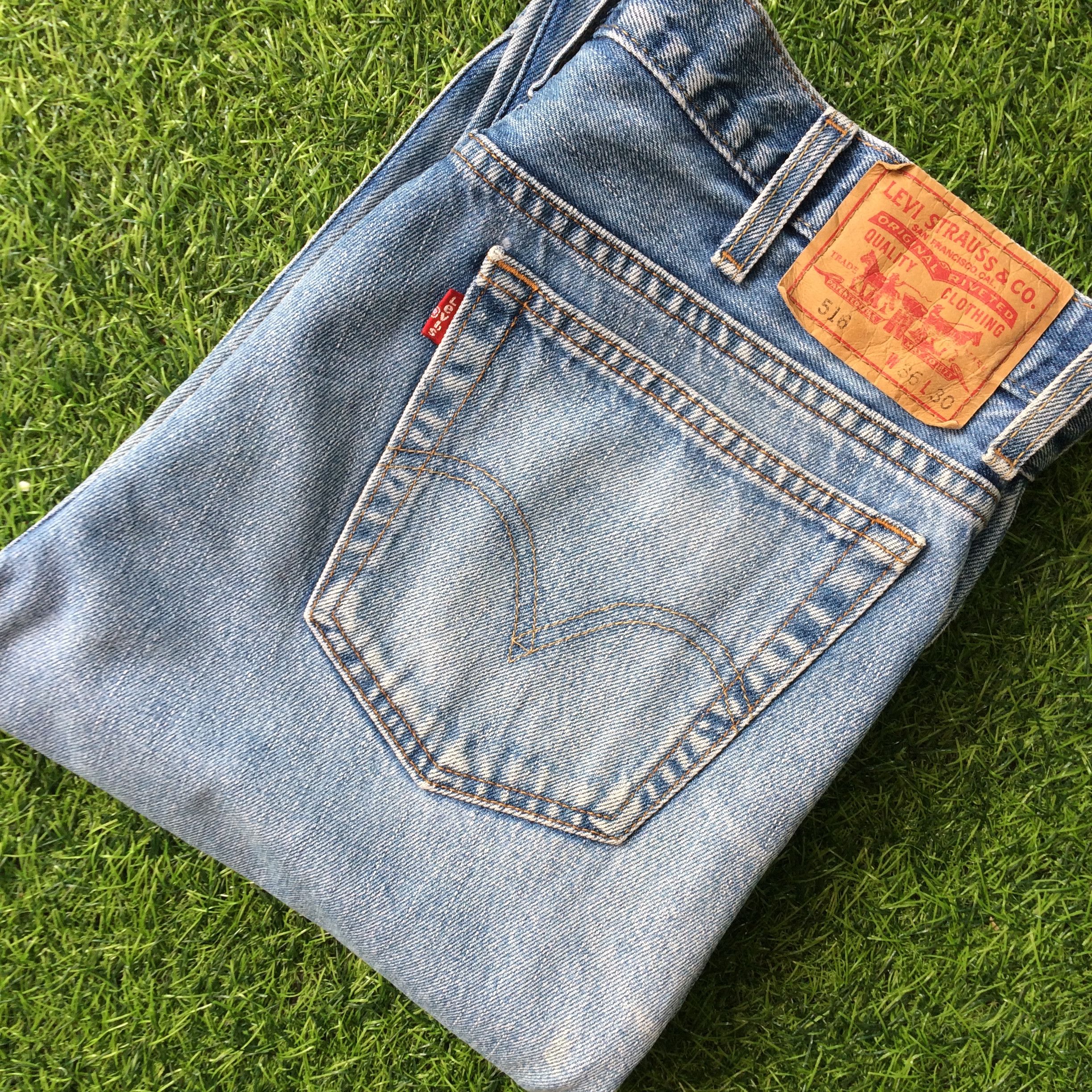 Levi's × Vintage Vintage Distressed Levis 516 Jeans #B-928 Size US 35 - 8 Thumbnail