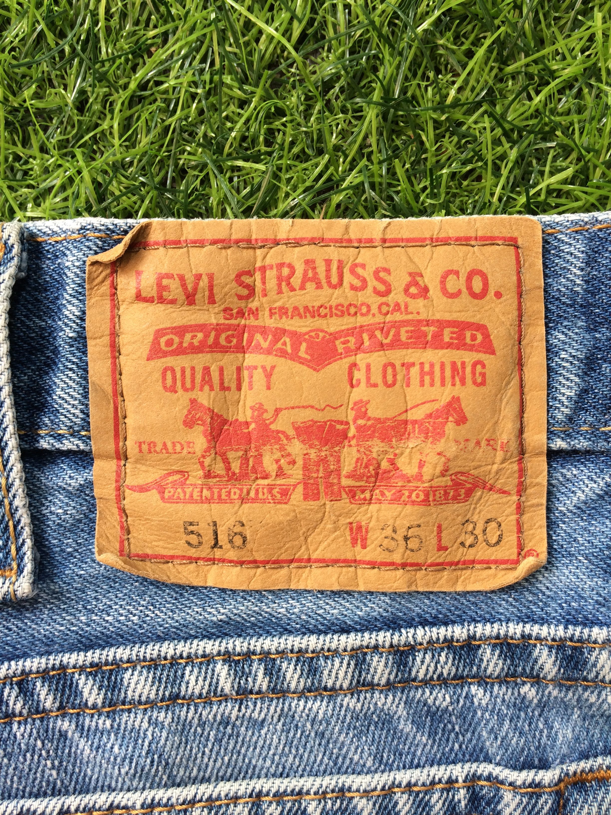 Levi's × Vintage Vintage Distressed Levis 516 Jeans #B-928 Size US 35 - 10 Thumbnail