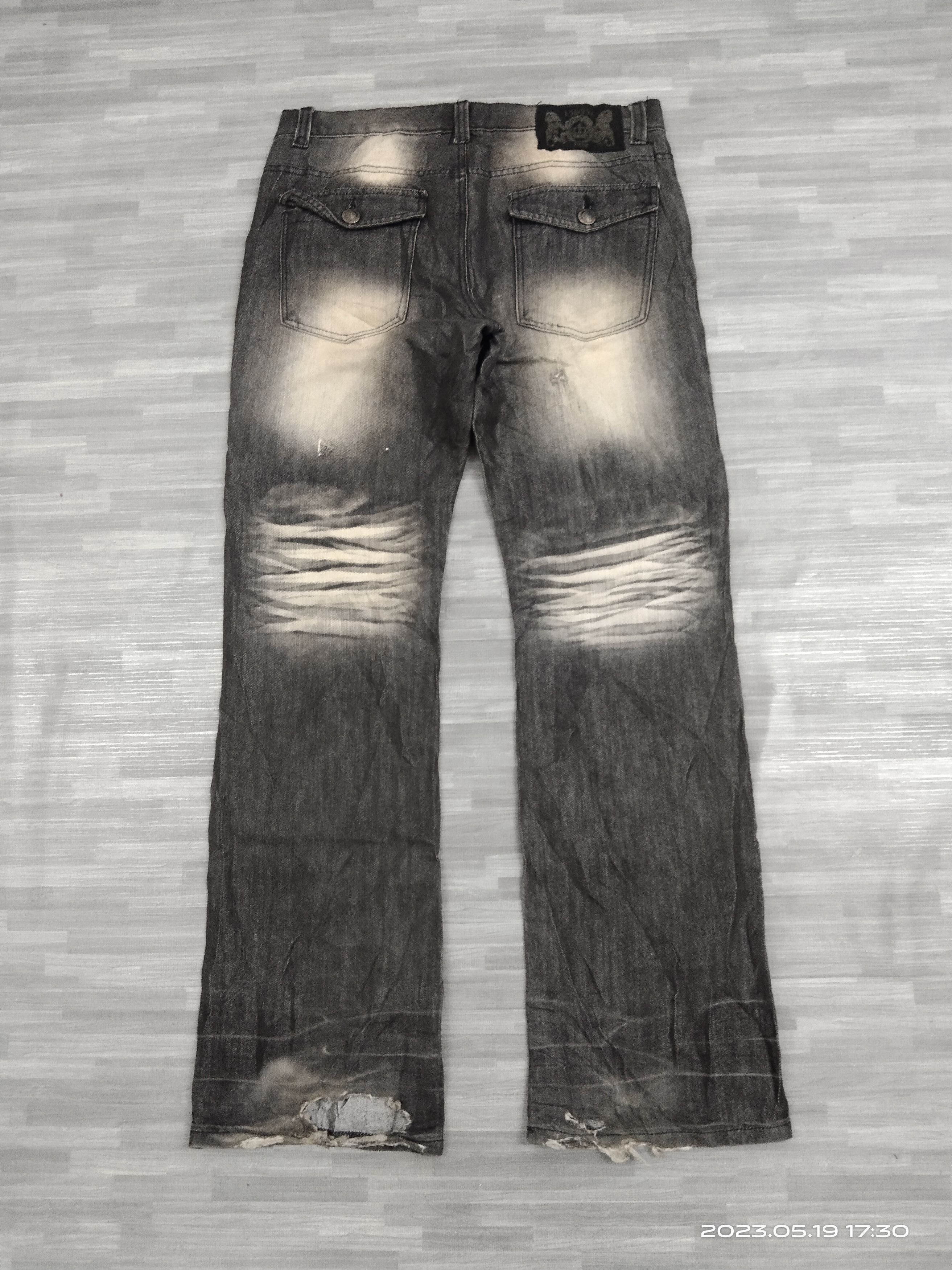 Japanese Brand FLARE RUSTY LOWBOX DENIM PANTS Size US 32 / EU 48 - 3 Thumbnail