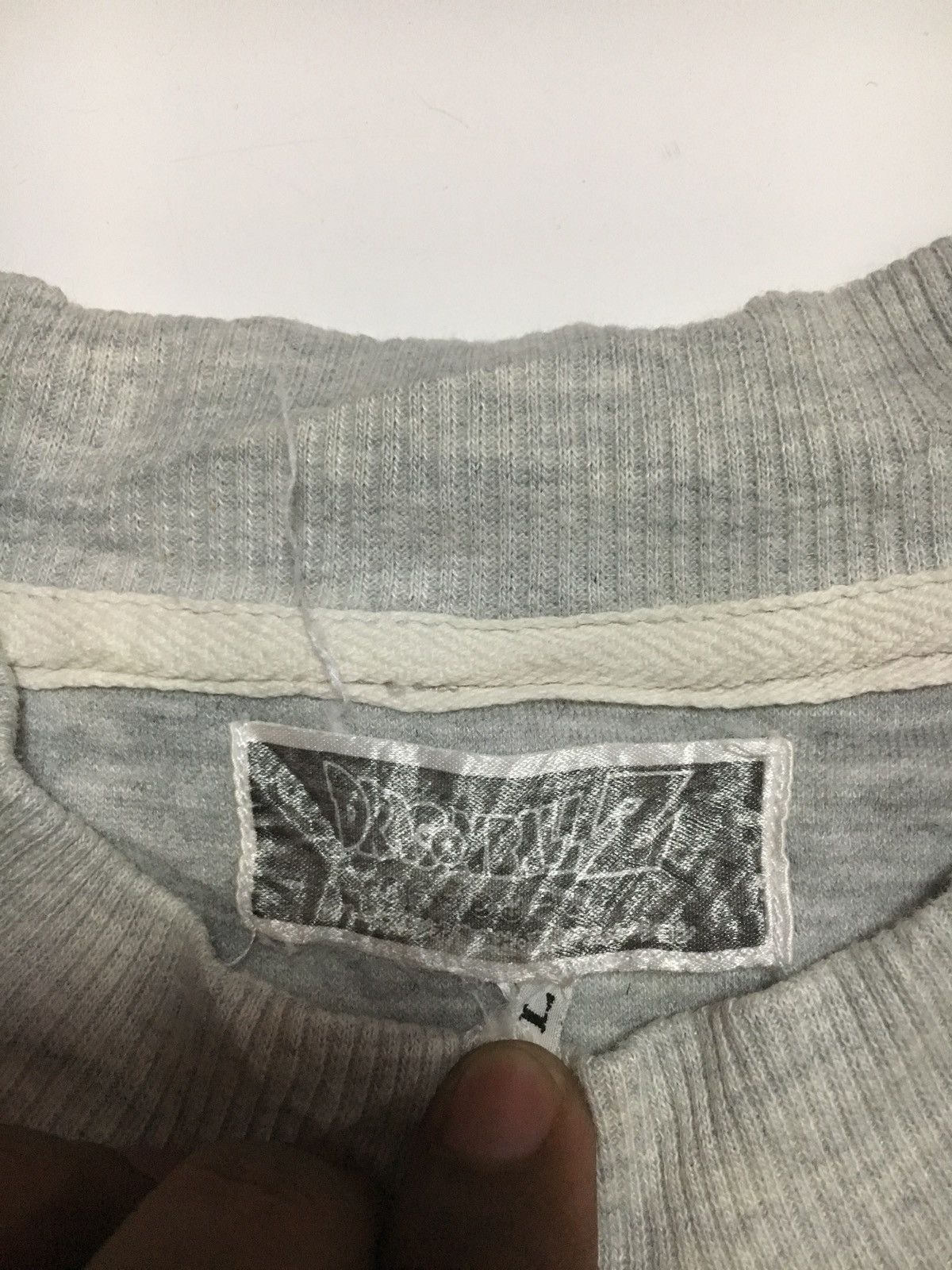 Cartoon Network VINTAGE DRAGON BALLZ GREY SIZE L SWEATSHIRT Size US L / EU 52-54 / 3 - 3 Thumbnail