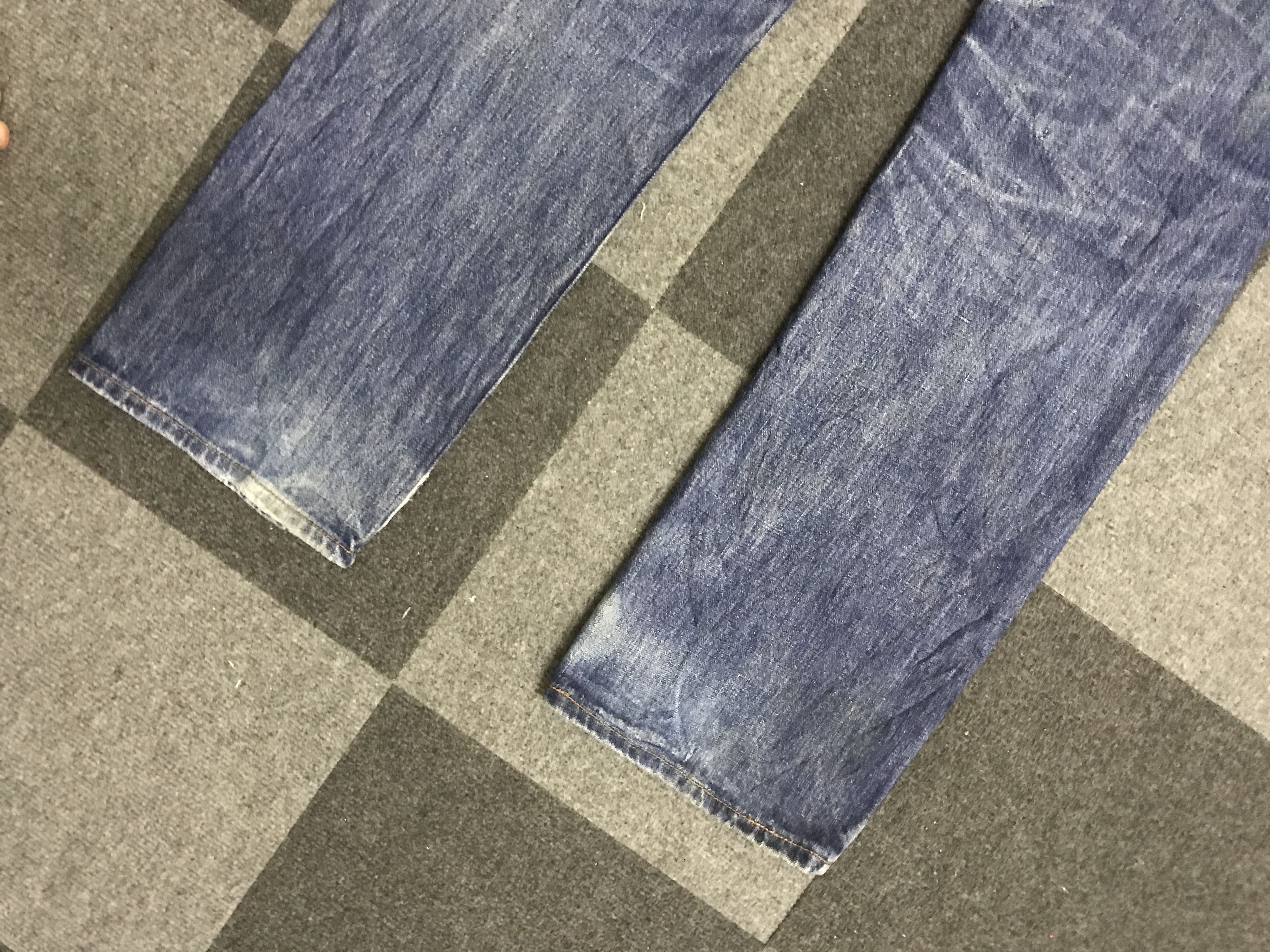 Levi's × Vintage VLEV117-Vtg Levis 602 Medium Wash Jeans Size US 31 - 10 Thumbnail