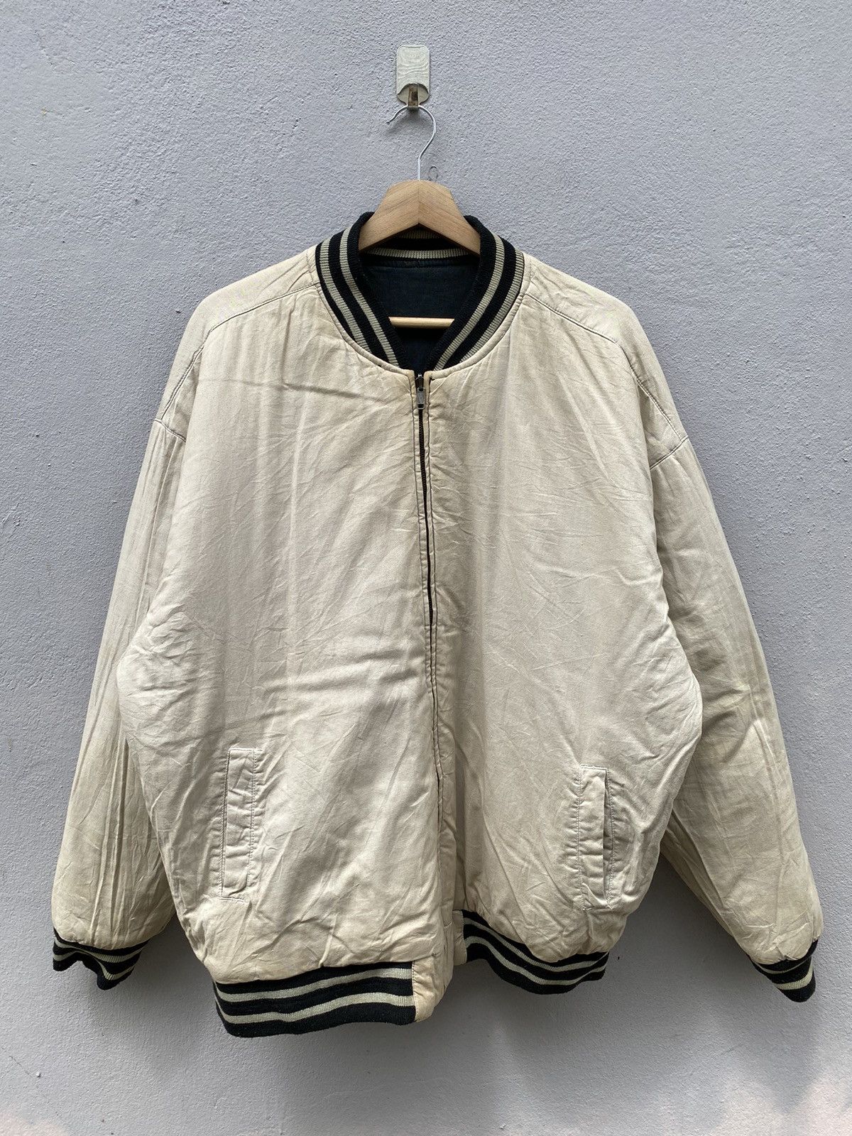 NFL Vintage Rare Oakland RAIDERS by MIRAGE Reversible NFL Bomber Size US XXL / EU 58 / 5 - 18 Thumbnail