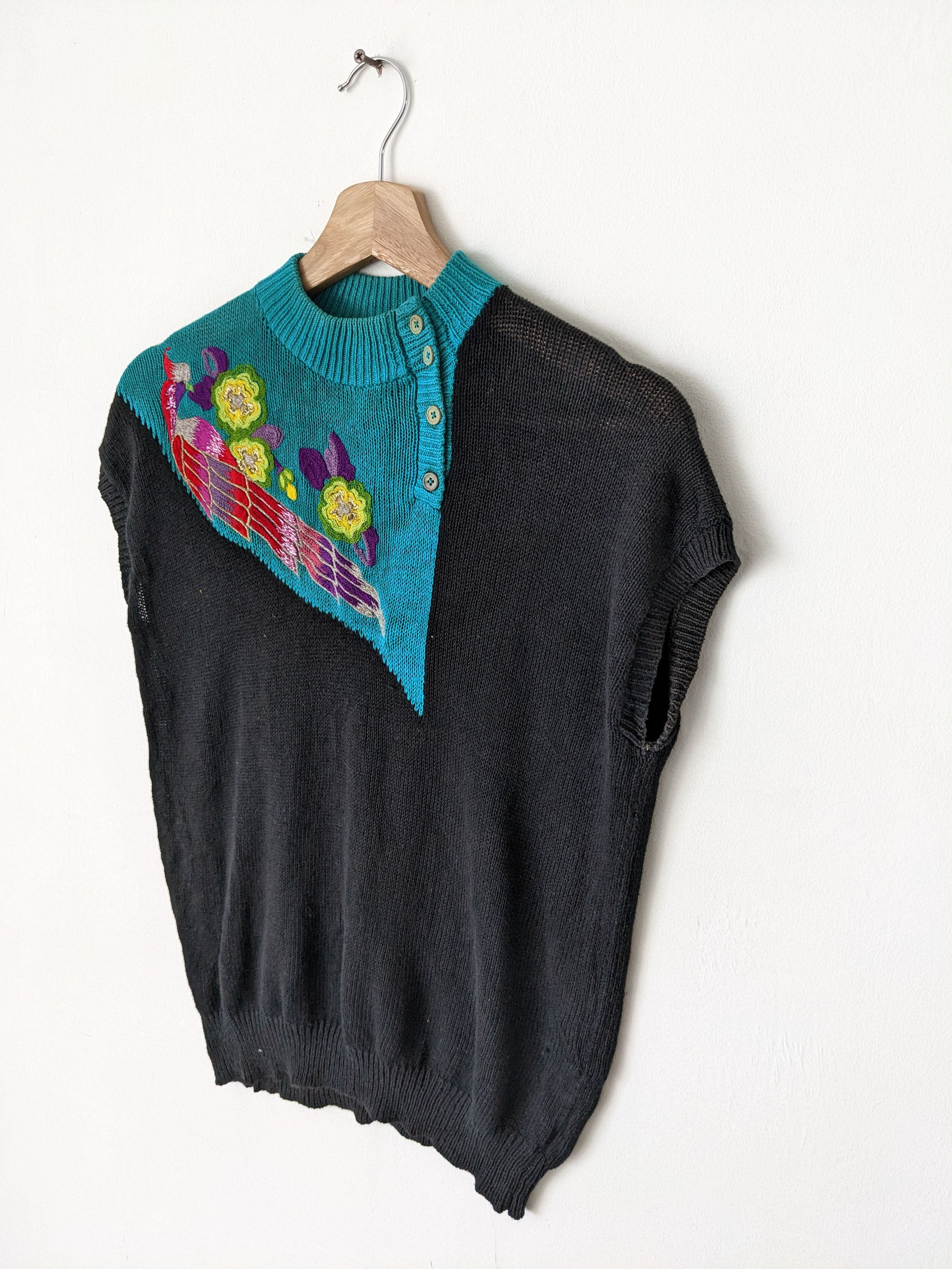 Japanese Brand × Kansai Yamamoto × Vintage Vintage Kansai Cropped Knit Cardigan Sleeveless Size S / US 4 / IT 40 - 2 Thumbnail