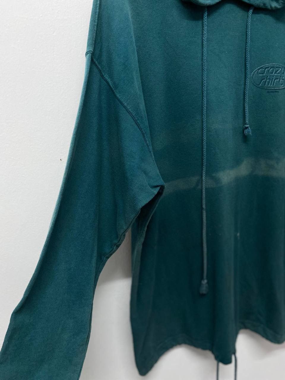 Vintage Vintage Hawaii Crazy Shirt Hoody Big Logo Back sunfaded Size US L / EU 52-54 / 3 - 6 Thumbnail