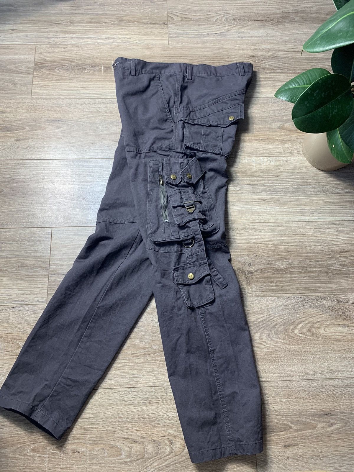 Japanese Brand Grey Punk Cargo Pants Multi Pocket Bondage Pants Size US 32 / EU 48 - 7 Thumbnail