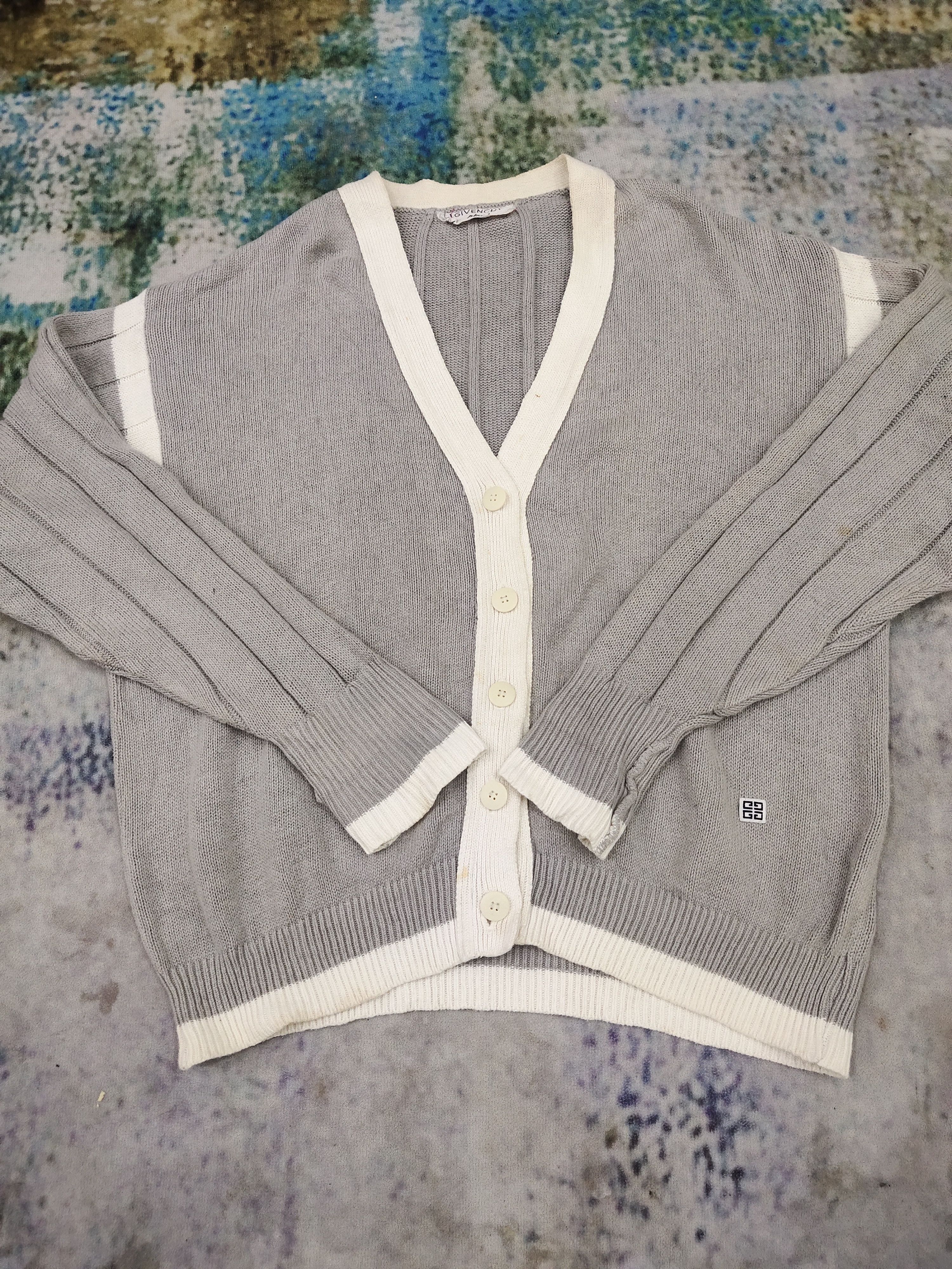 Givenchy Vintage 90's Givenchy Play Cardigan Sweater Size US M / EU 48-50 / 2 - 3 Thumbnail