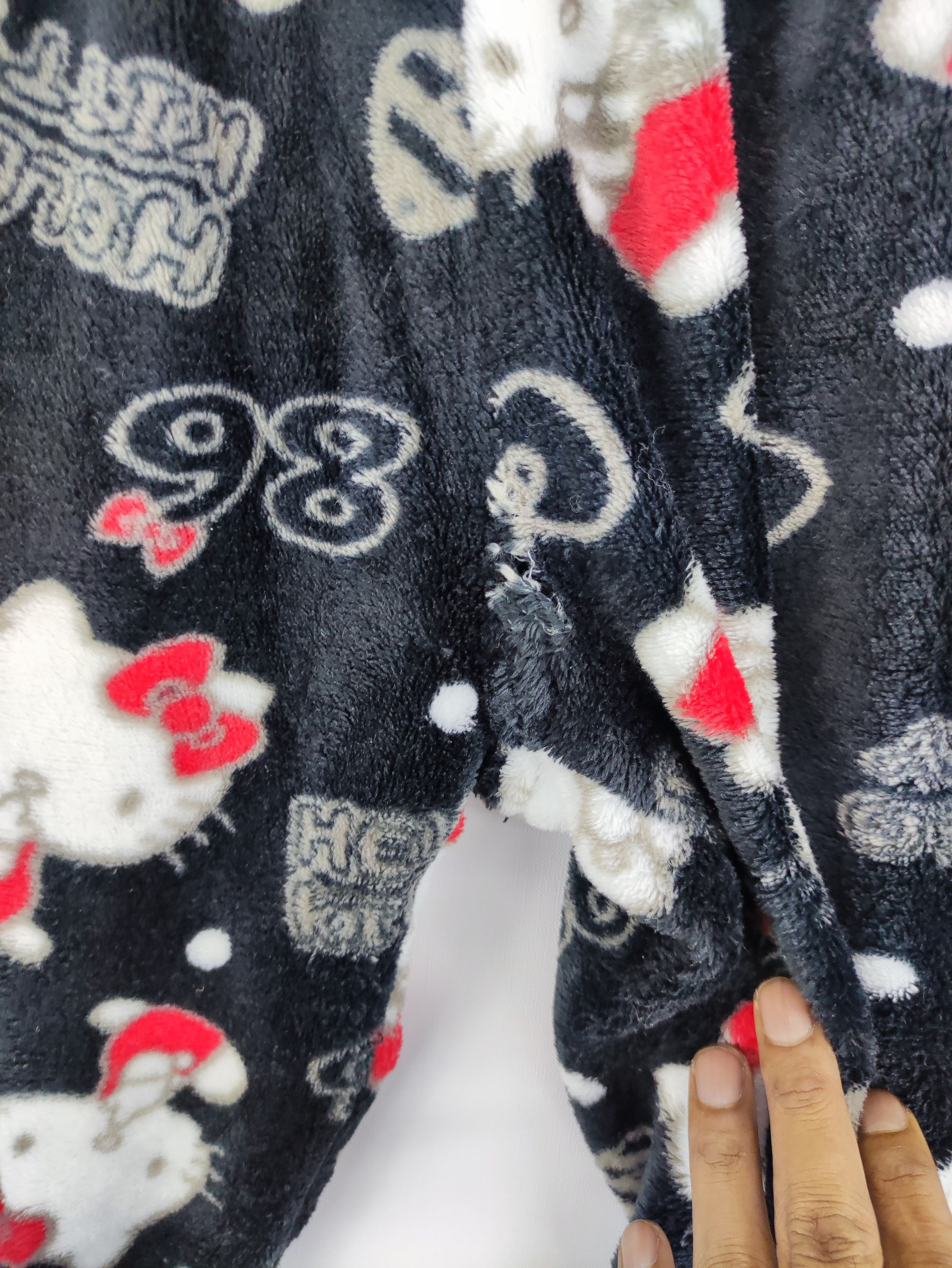Japanese Brand Vintage Hello kitty Pyjamas Fleece 1 Set Size US M / EU 48-50 / 2 - 6 Thumbnail