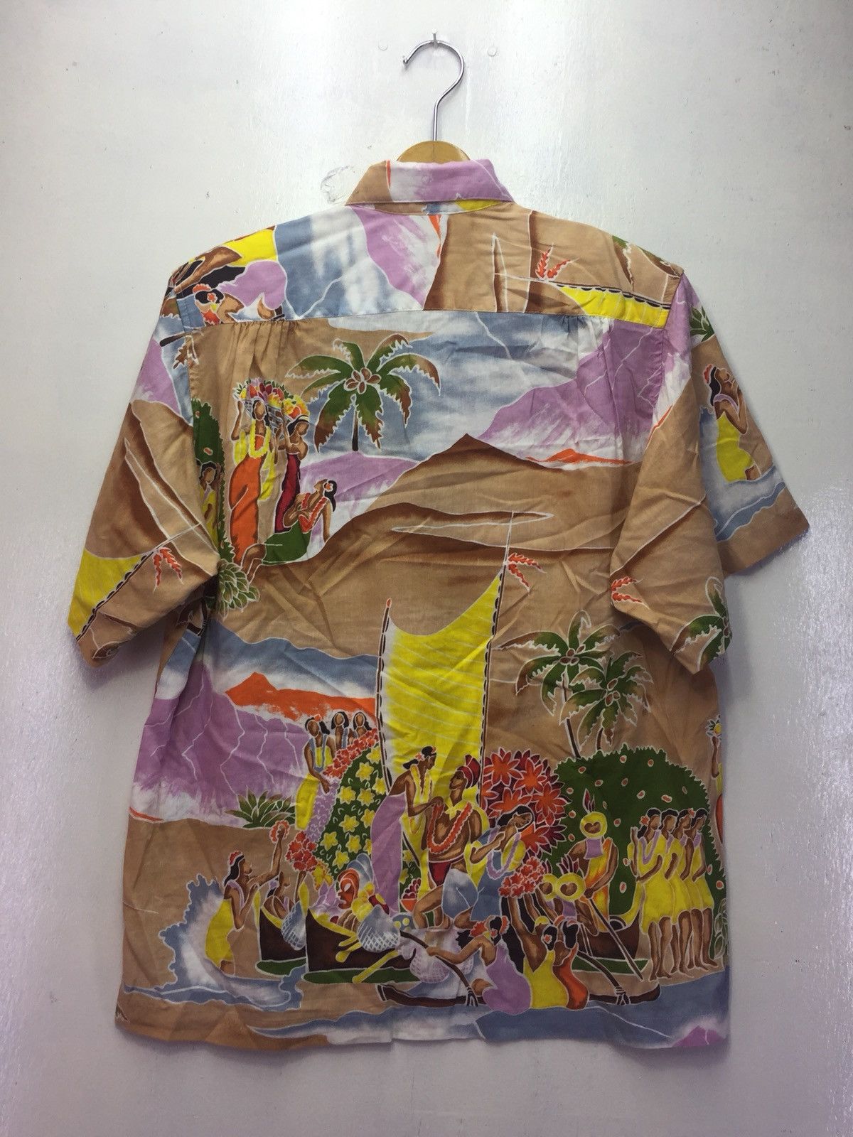 Vintage Vintage Hawaiian Girl Motive Shirt Size US S / EU 44-46 / 1 - 2 Thumbnail