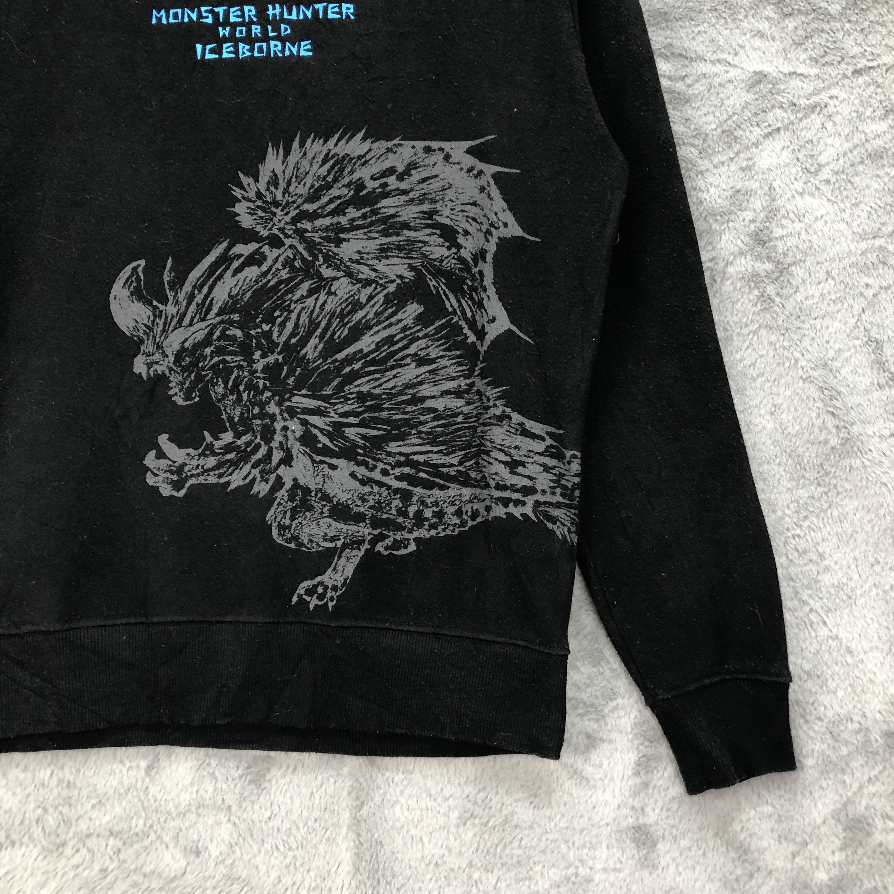 Japanese Brand MONSTER HUNTER WORLD ICEBORNE Sweatshirts #4737-166 Size US M / EU 48-50 / 2 - 6 Thumbnail