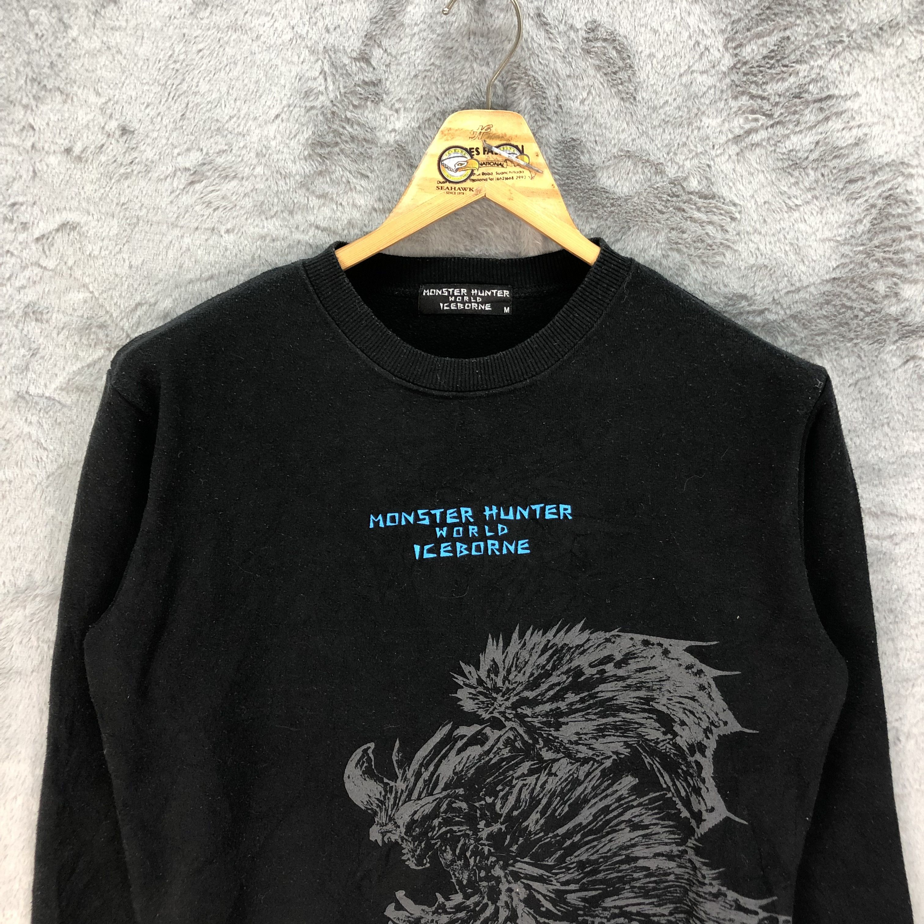 Japanese Brand MONSTER HUNTER WORLD ICEBORNE Sweatshirts #4737-166 Size US M / EU 48-50 / 2 - 2 Thumbnail